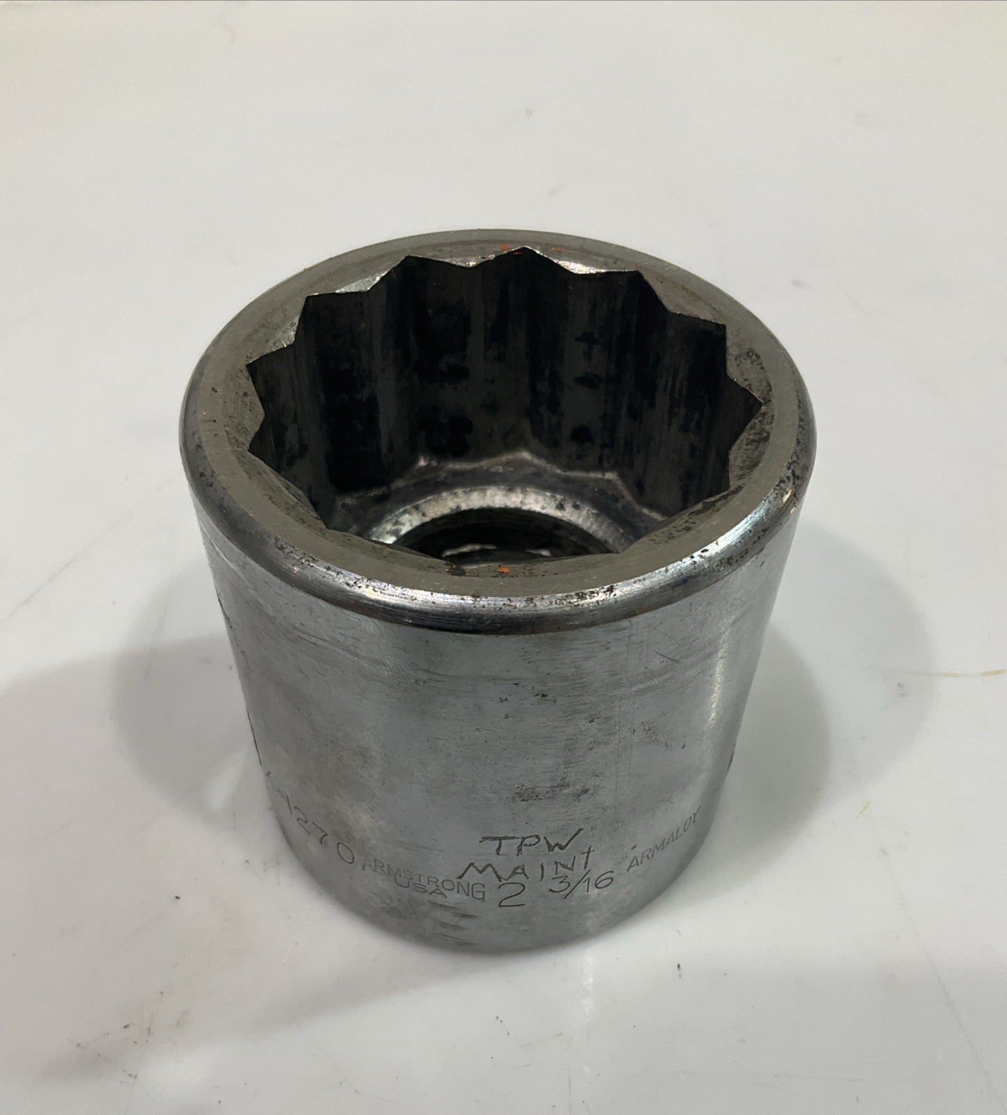 ARMSTRONG X-1270 DRIVE 2 3/16 ARMALOY STANDARD SOCKET Y2M