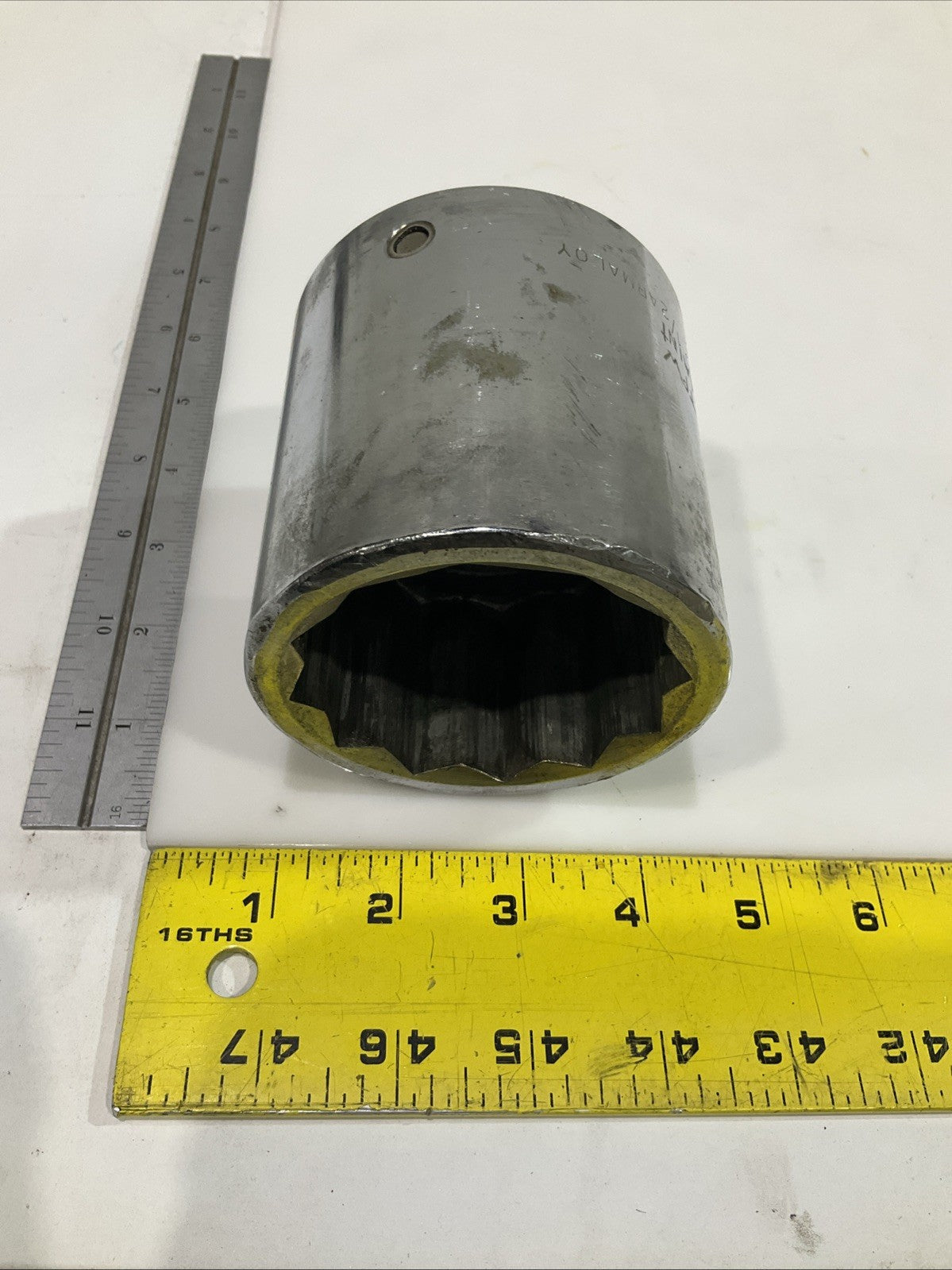 ARMSTRONG X-1280 DRIVE 2 1/2 ARMALOY STANDARD SOCKET Y2M