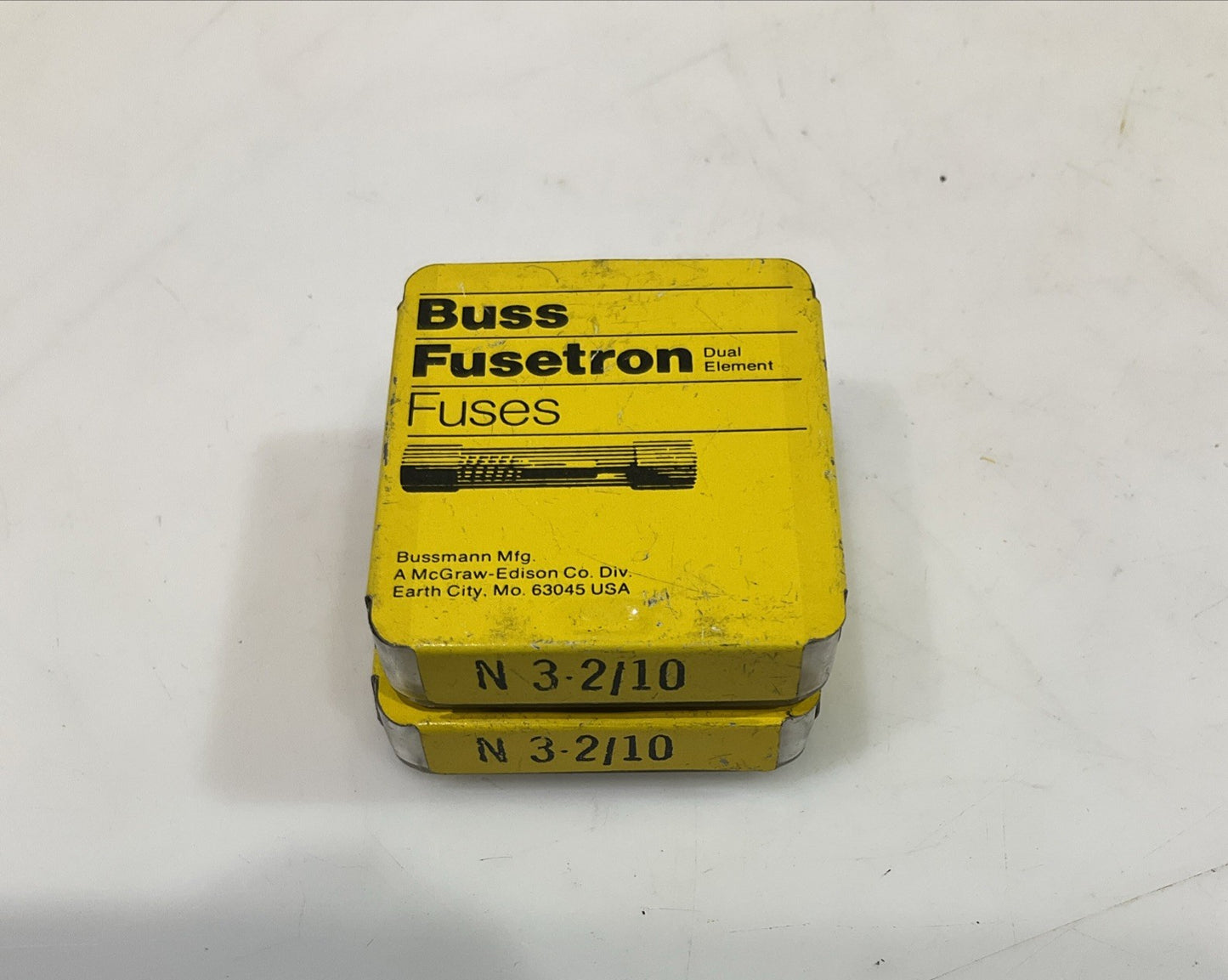 BUSSFUSETRON N3.2/10 TIME DELAY CYLINDRICAL FUSE LOT OF 10 Z2M