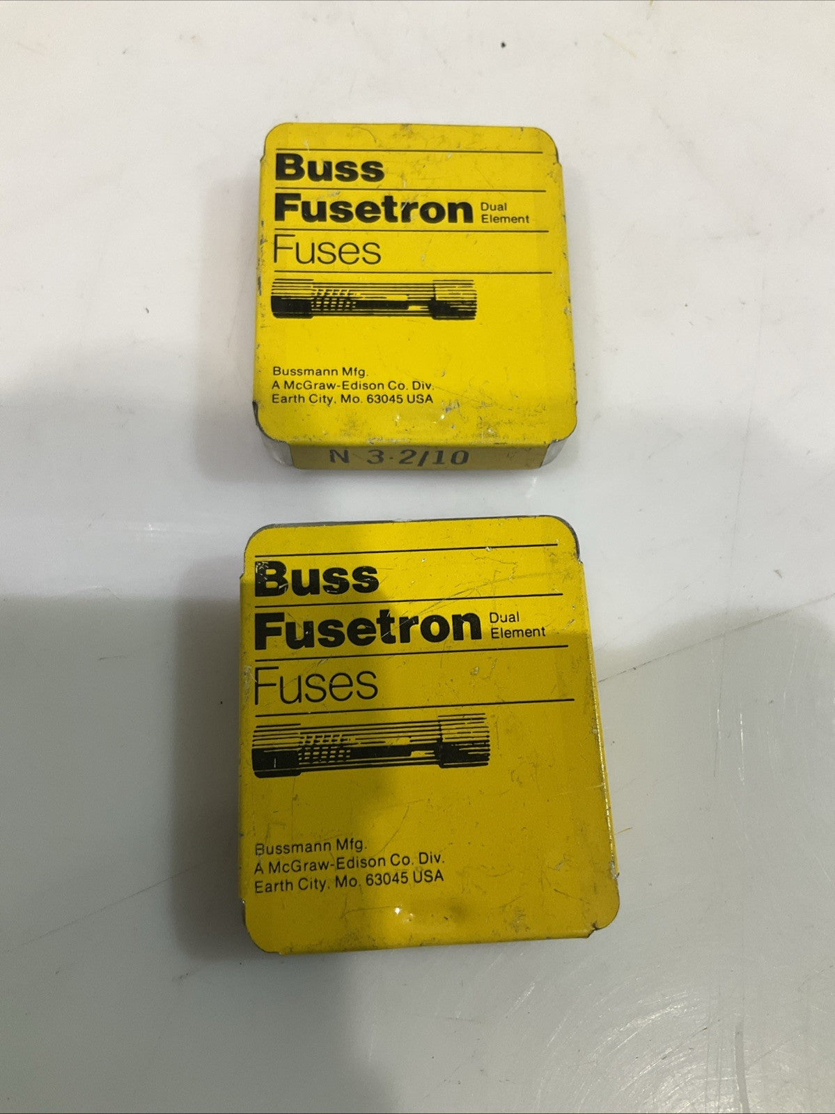 BUSSFUSETRON N3.2/10 TIME DELAY CYLINDRICAL FUSE LOT OF 10 Z2M