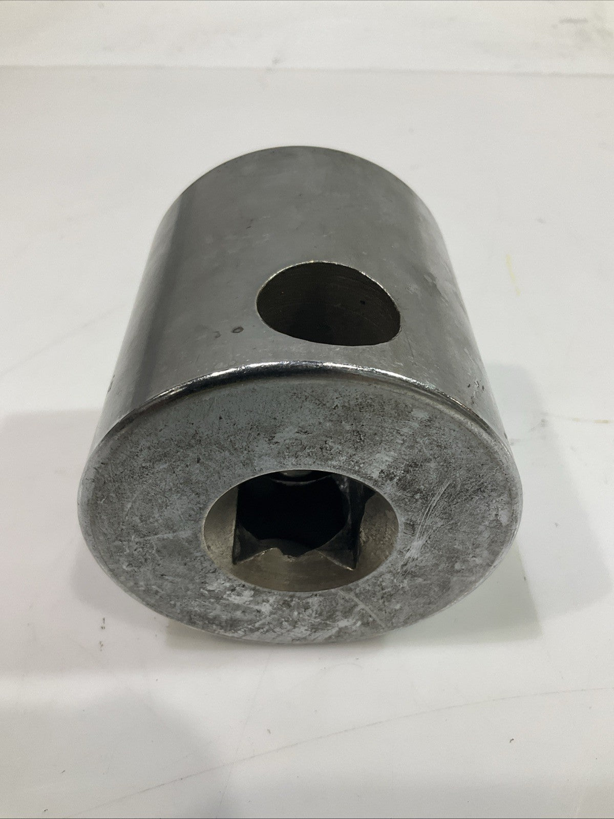 ARMSTRONG X-1276 DRIVE 2 3/8 ARMALOY STANDARD SOCKET Y2M