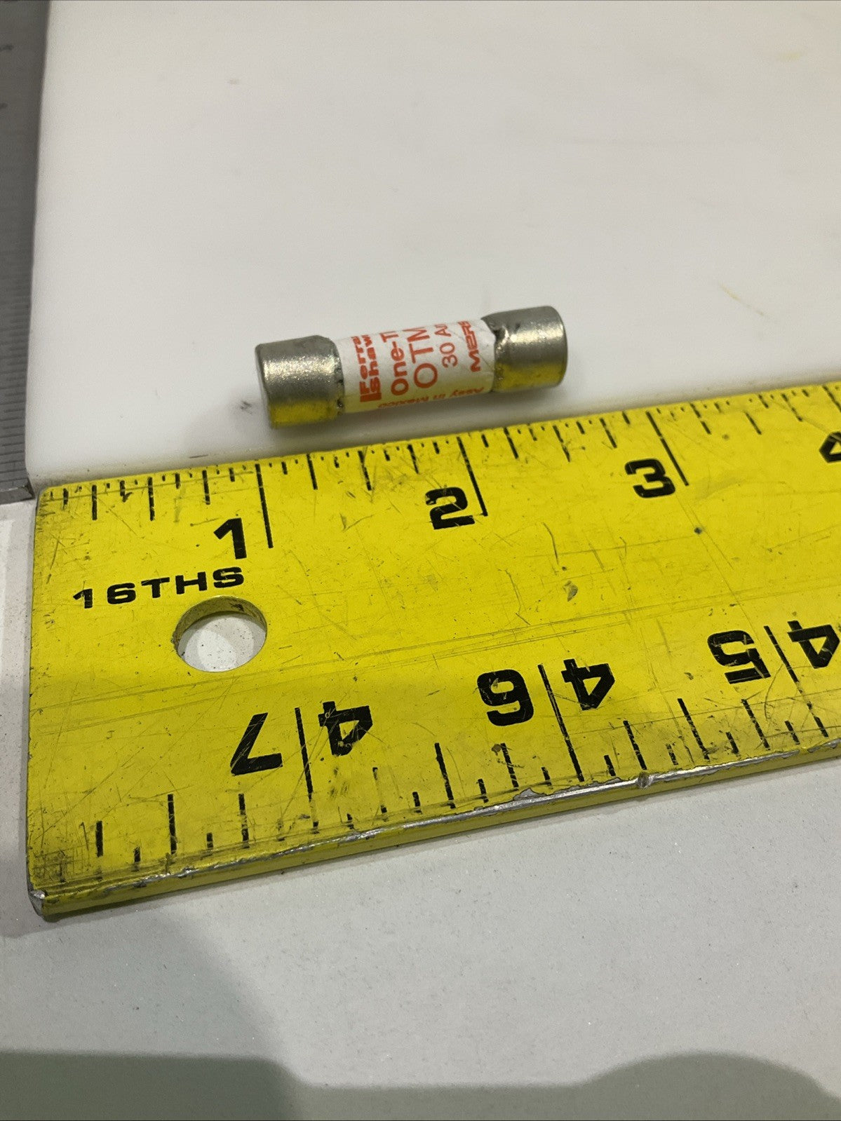 MERSEN- FERRAZ SHAWMUT OTM30 MIDGET FAST ACTING FUSE 30AMP LOT OF 20 Z2M