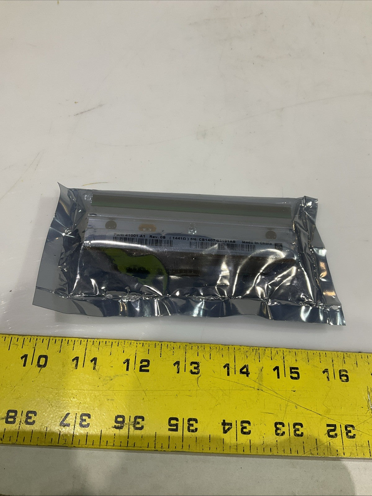 ZEBRA 41001-A1 THERMAL PRINTHEAD SN:CB1407-03191AB LOT OF 2 Y2M
