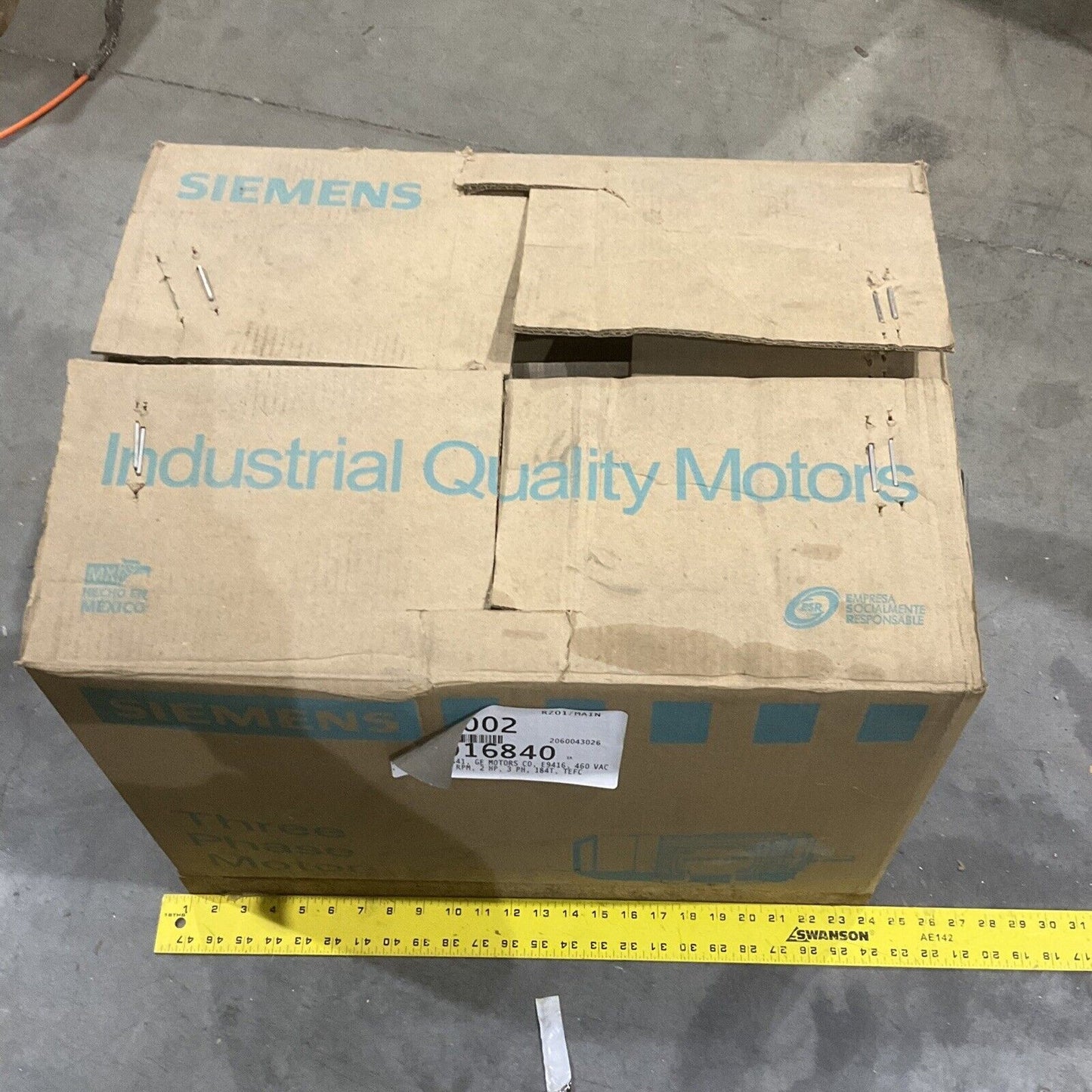 SIEMENS 1LE24211CC312AA3 MOTOR TYPE SD100 IEEE 60 HZ 480V 3 PH 1200 RPM 678
