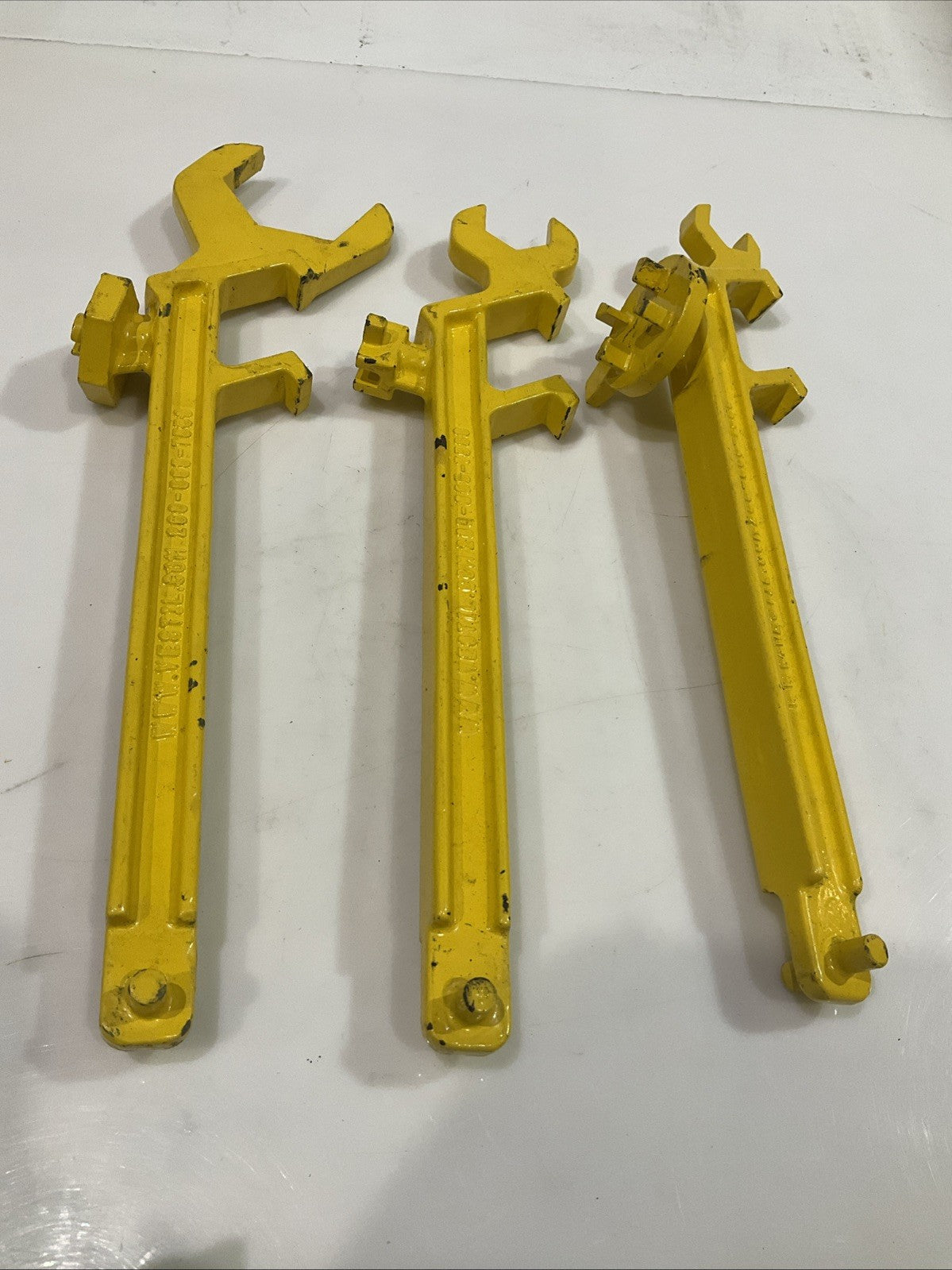 VESTIL PDL-800-M MULTI-PURPOSE OVERHEAD DRUMP LIFTERS/WRENCHES ZET OF 3 Z2M