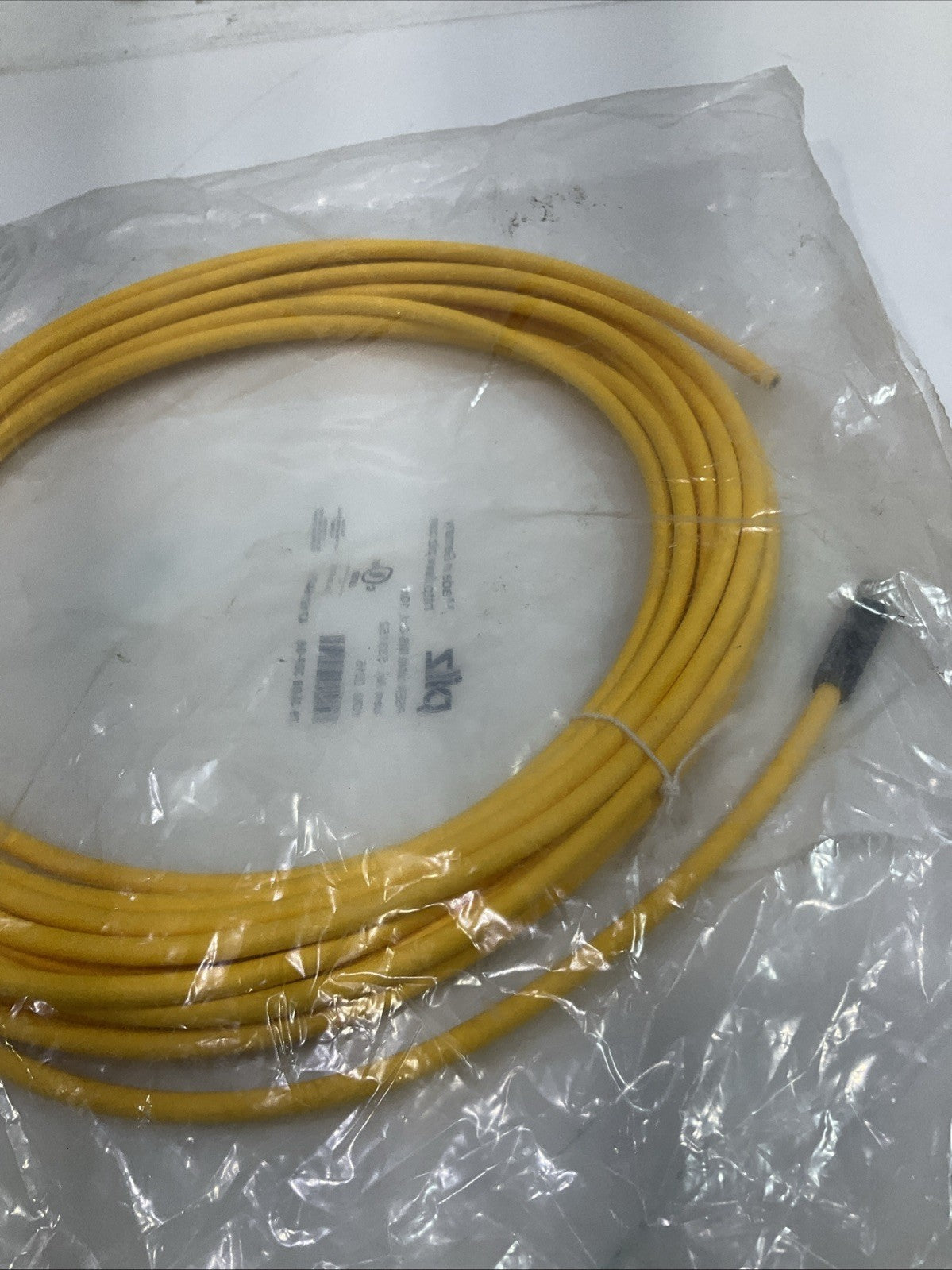 PILZ PSEN M8-8SF CONNECTION CABLE 10M 533152 1.5A 30VDC/AC RM6