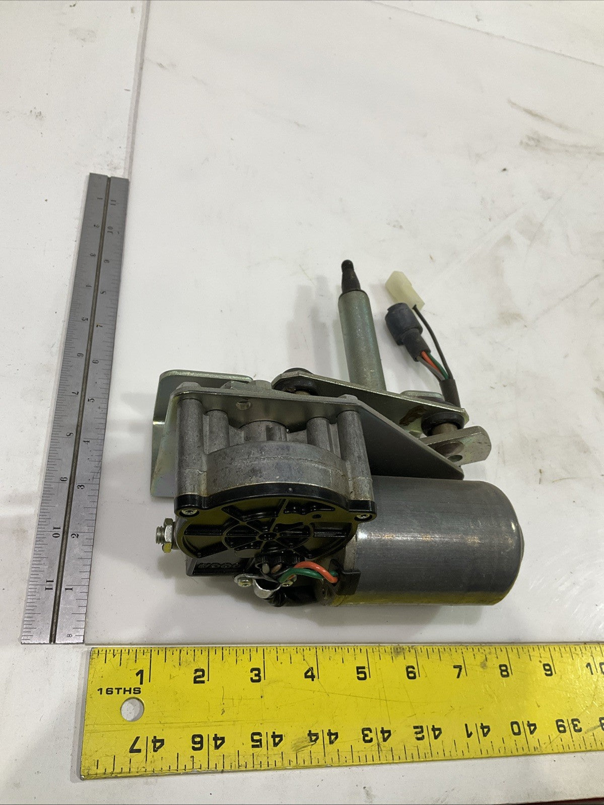 CAT-CATERPILLAR 224-6184 ES WIPER MOTOR ASSEMBLY Y2M
