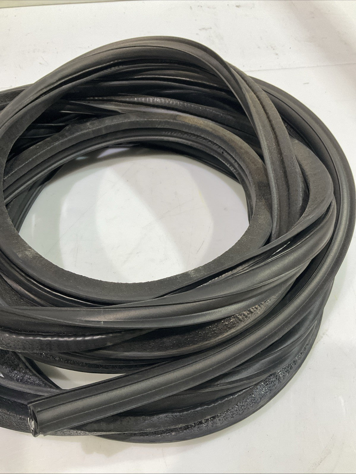 CAT-CATERPILLAR 3E-3805 N CAB DOOR BULK SEAL Y2M