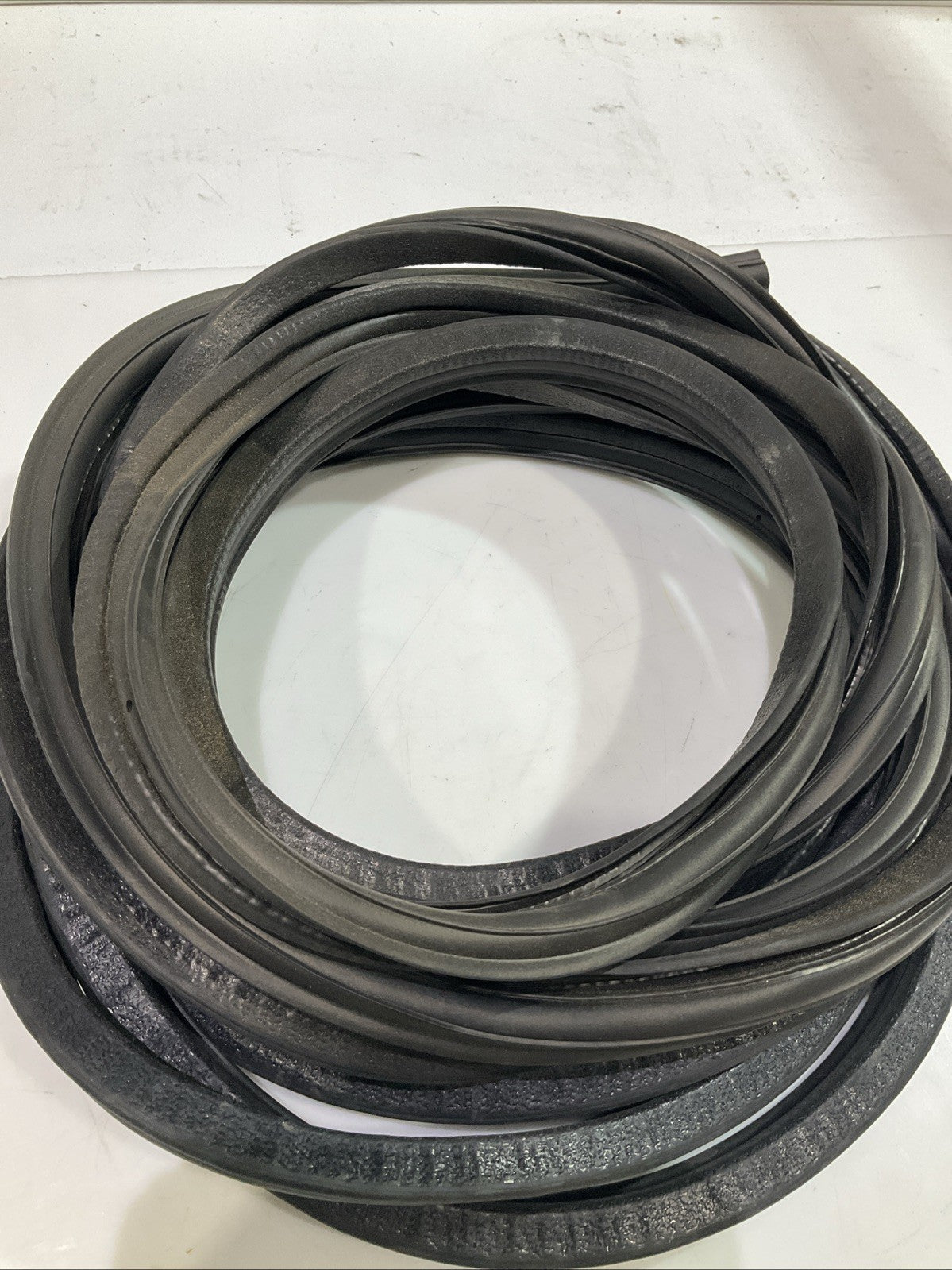 CAT-CATERPILLAR 3E-3805 N CAB DOOR BULK SEAL Y2M