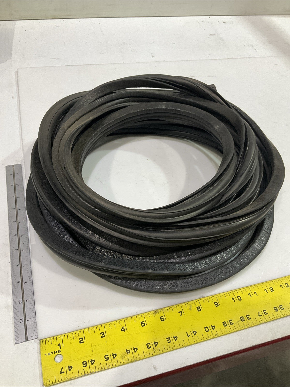 CAT-CATERPILLAR 3E-3805 N CAB DOOR BULK SEAL Y2M