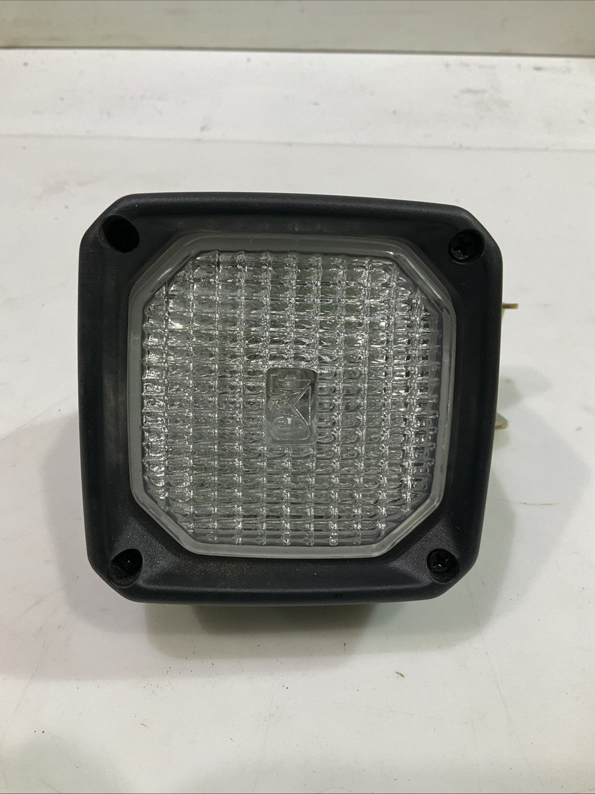 CAT-CATERPILLAR 168-6410 F 12V LAMP G ASSEMBLY LOT OF 2 Y2M