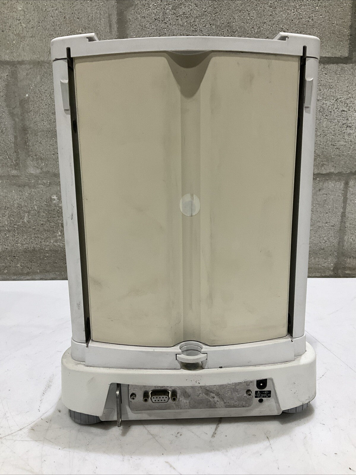 METTLER TOLEDO AB204-S ANALYTICAL BALANCE 8-14.5V 50/60HZ 11.6.18.415.184-0 373