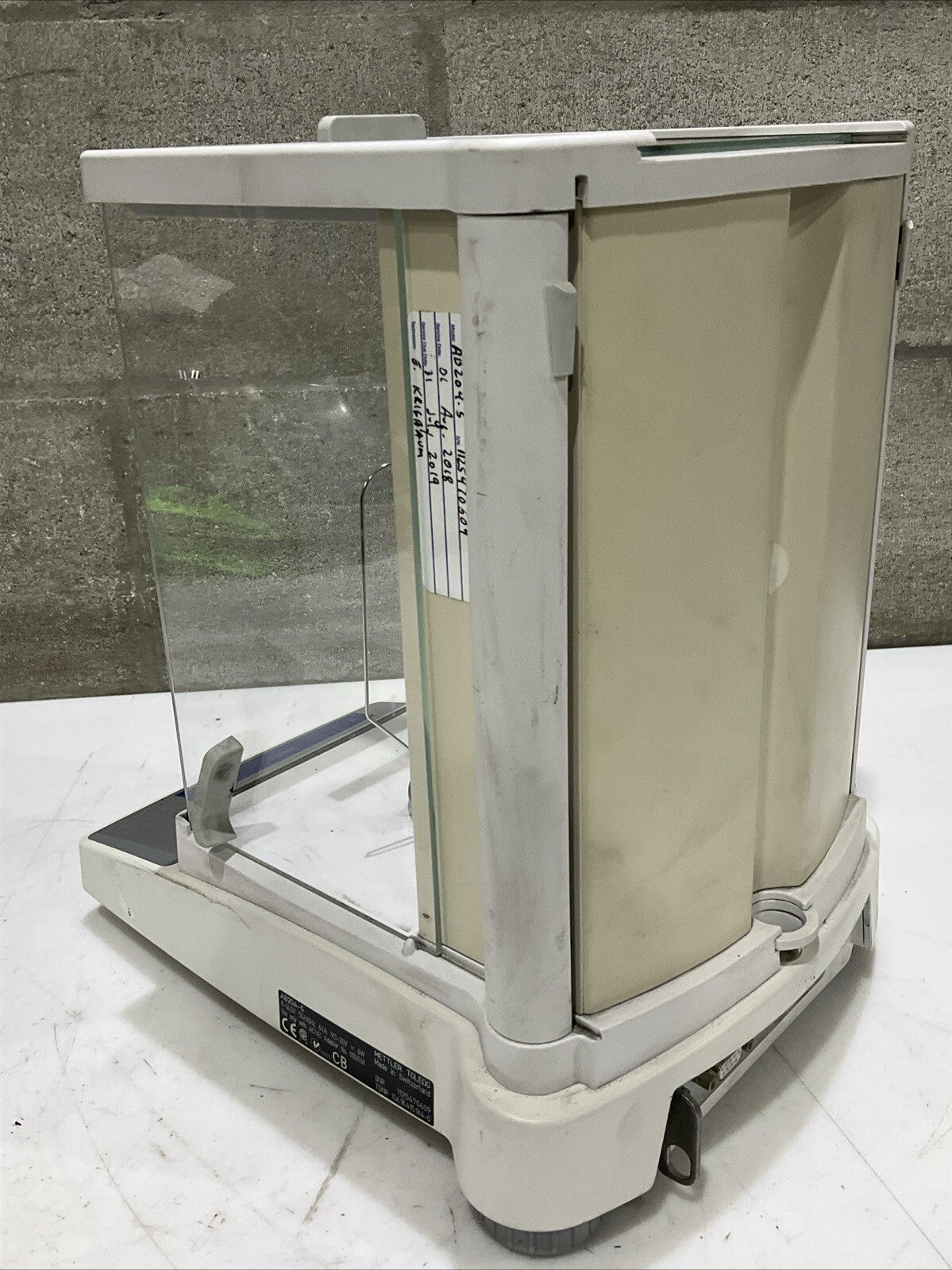 METTLER TOLEDO AB204-S ANALYTICAL BALANCE 8-14.5V 50/60HZ 11.6.18.415.184-0 373