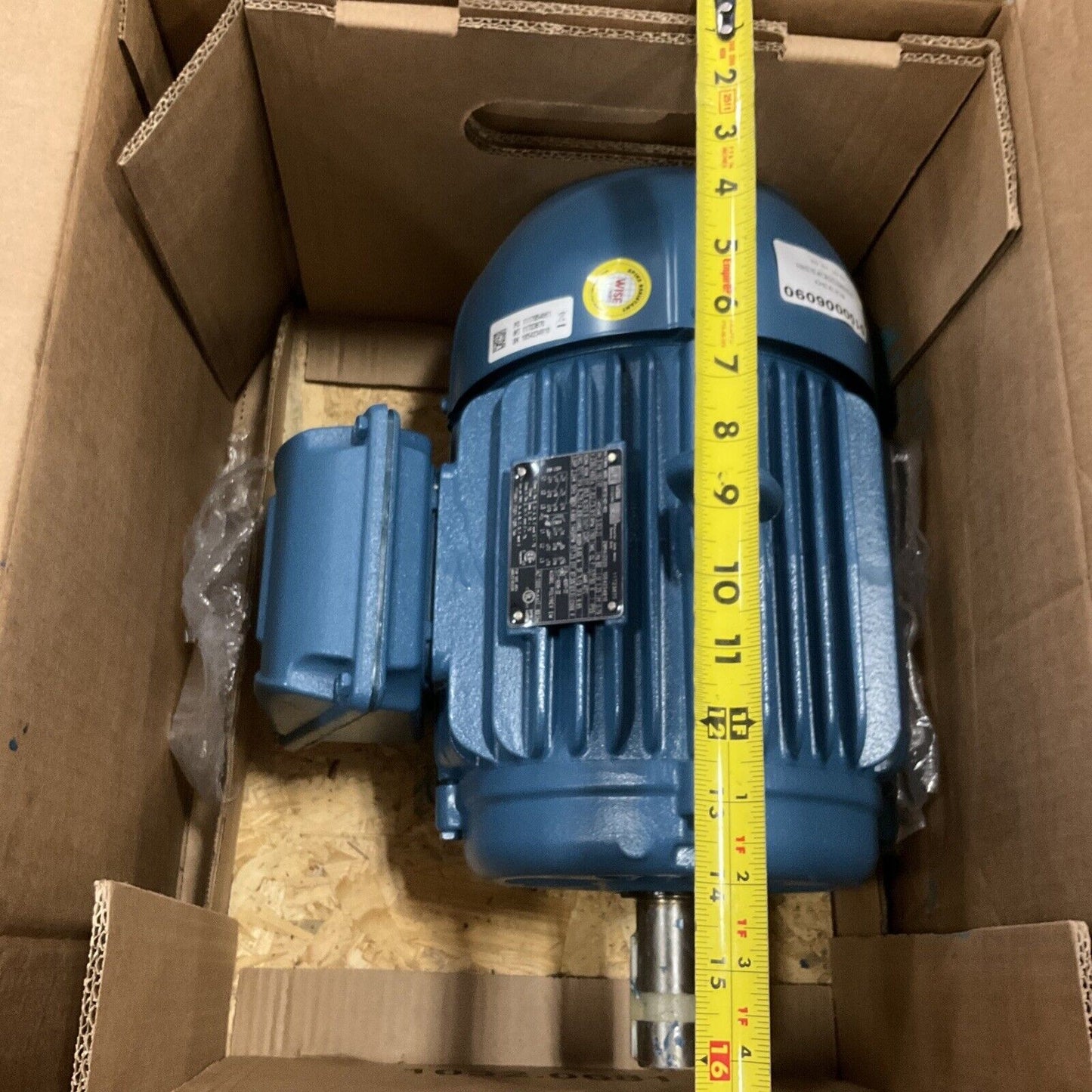 WEG 0318ET3E182T-W22 ELECTRIC EXHAUST MOTOR 3HP 2.2 KW 50 HZ 230 V 1445 RPM 373