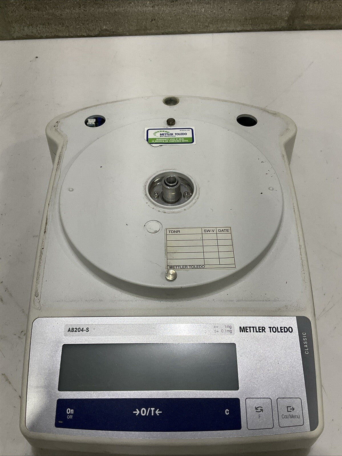 METTLER TOLEDO AB204-S ANALYTICAL BALANCE 8-14.5V 50/60HZ 11.6.18.415.184-0 373
