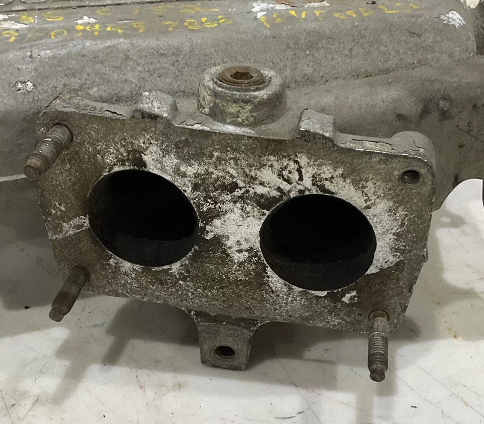 FORD RF-F5TE-9425-BA FUEL INJECTION INTAKE MANIFOLD