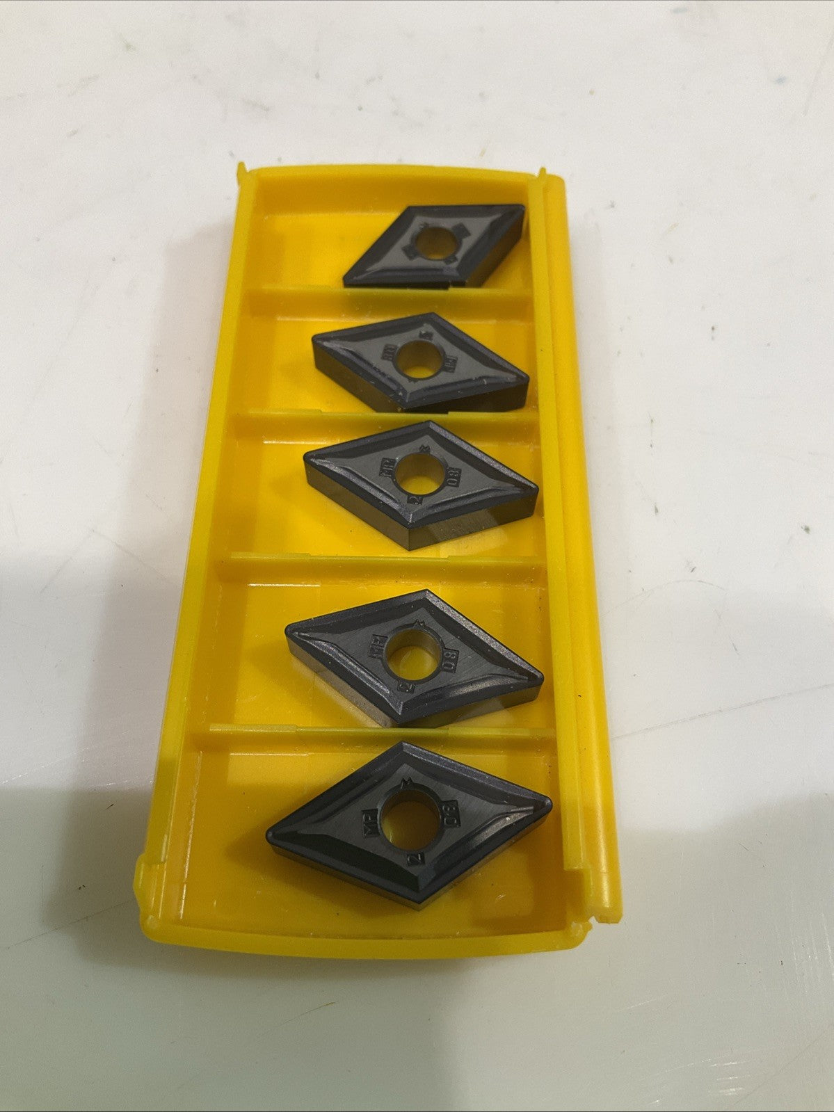 KENNAMETAL DNMG432MP KCM25 TURNING INSERT CARBIDE LOT OF 5 Y2M