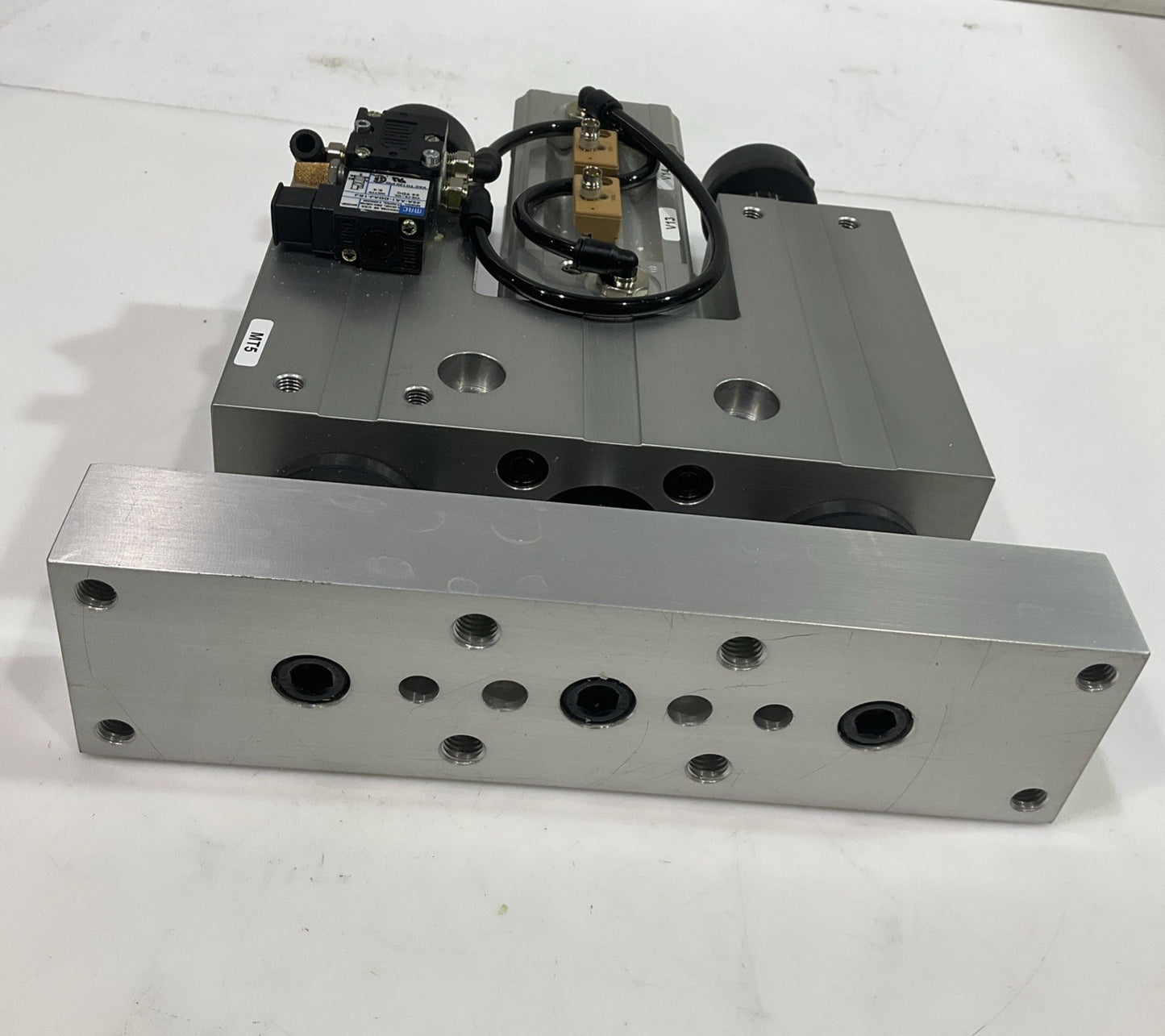 PHD ML305559-REV-D 45A-AA1-DDAJ-1KJ 07897973-03 PNEUMATIC CYLINDER SLIDER Y2M
