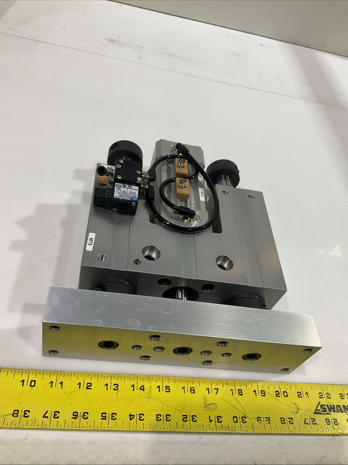 PHD ML305559-REV-D 45A-AA1-DDAJ-1KJ 07897973-03 PNEUMATIC CYLINDER SLIDER Y2M