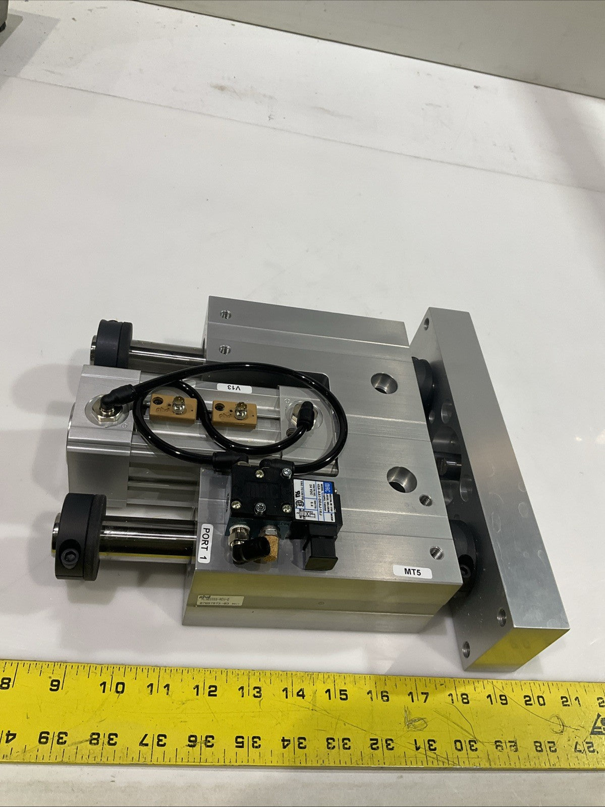 PHD ML305559-REV-D 45A-AA1-DDAJ-1KJ 07897973-03 PNEUMATIC CYLINDER SLIDER Y2M