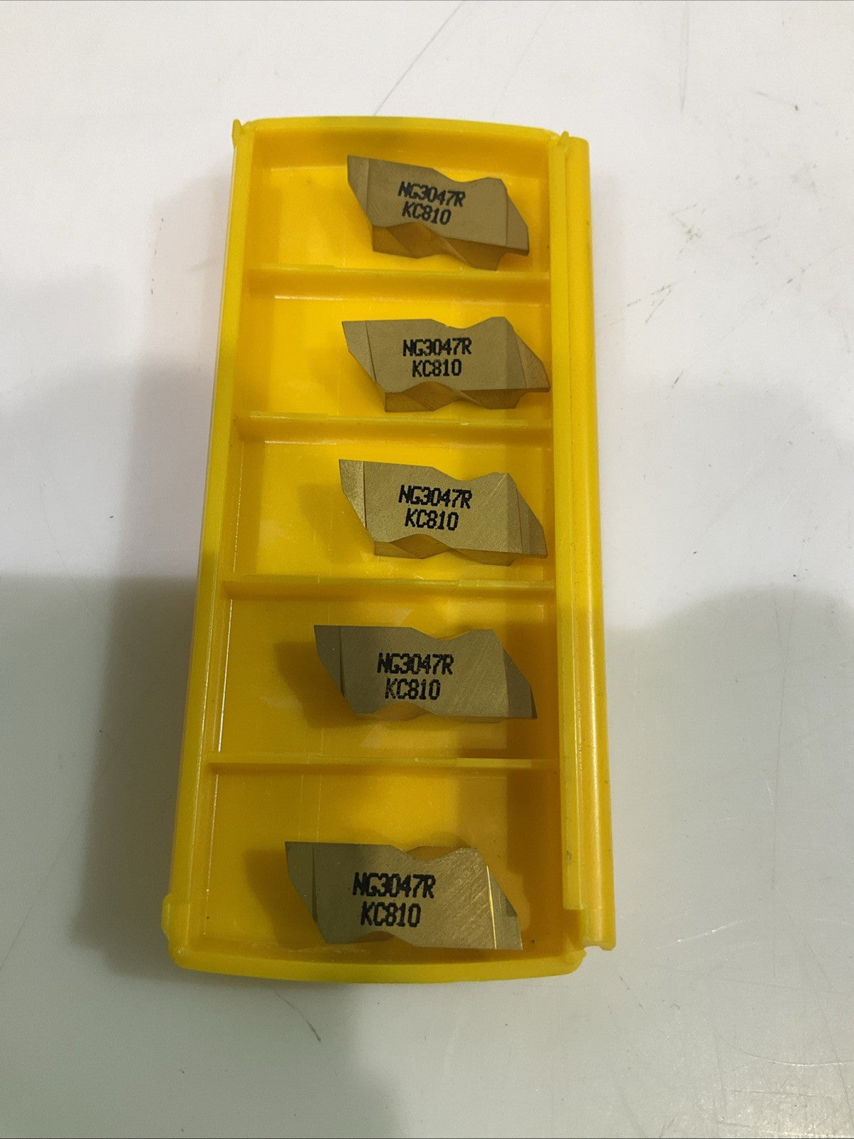 KENNAMETAL NG3047R KC810 GROOVING AND TURNING INSERTS CARBIDE LOT OF 5 Y2M