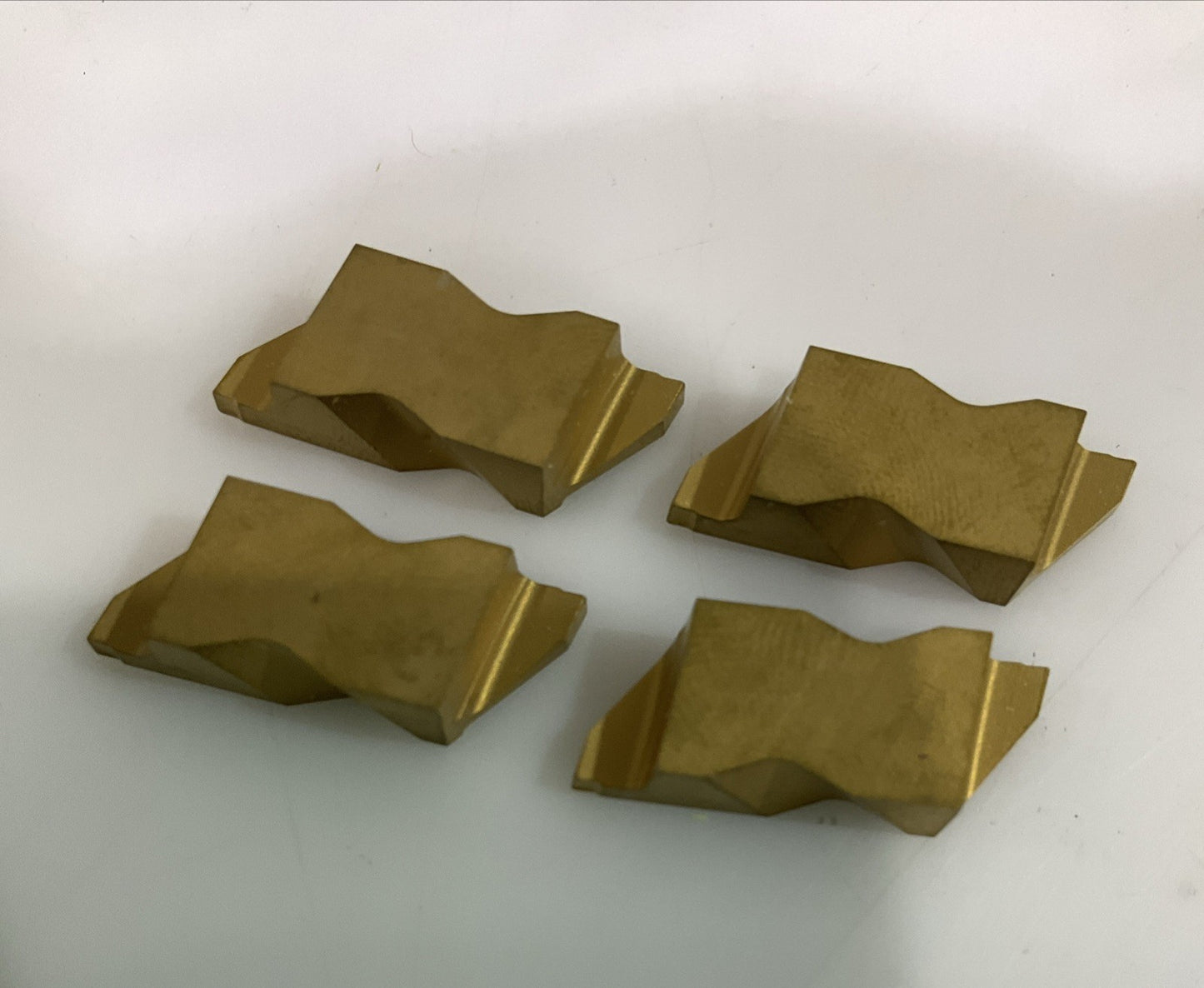 KENNAMETAL NG3078RK KC850 GROOVING CARBIDE INSERT LOT OF 4 Y2M