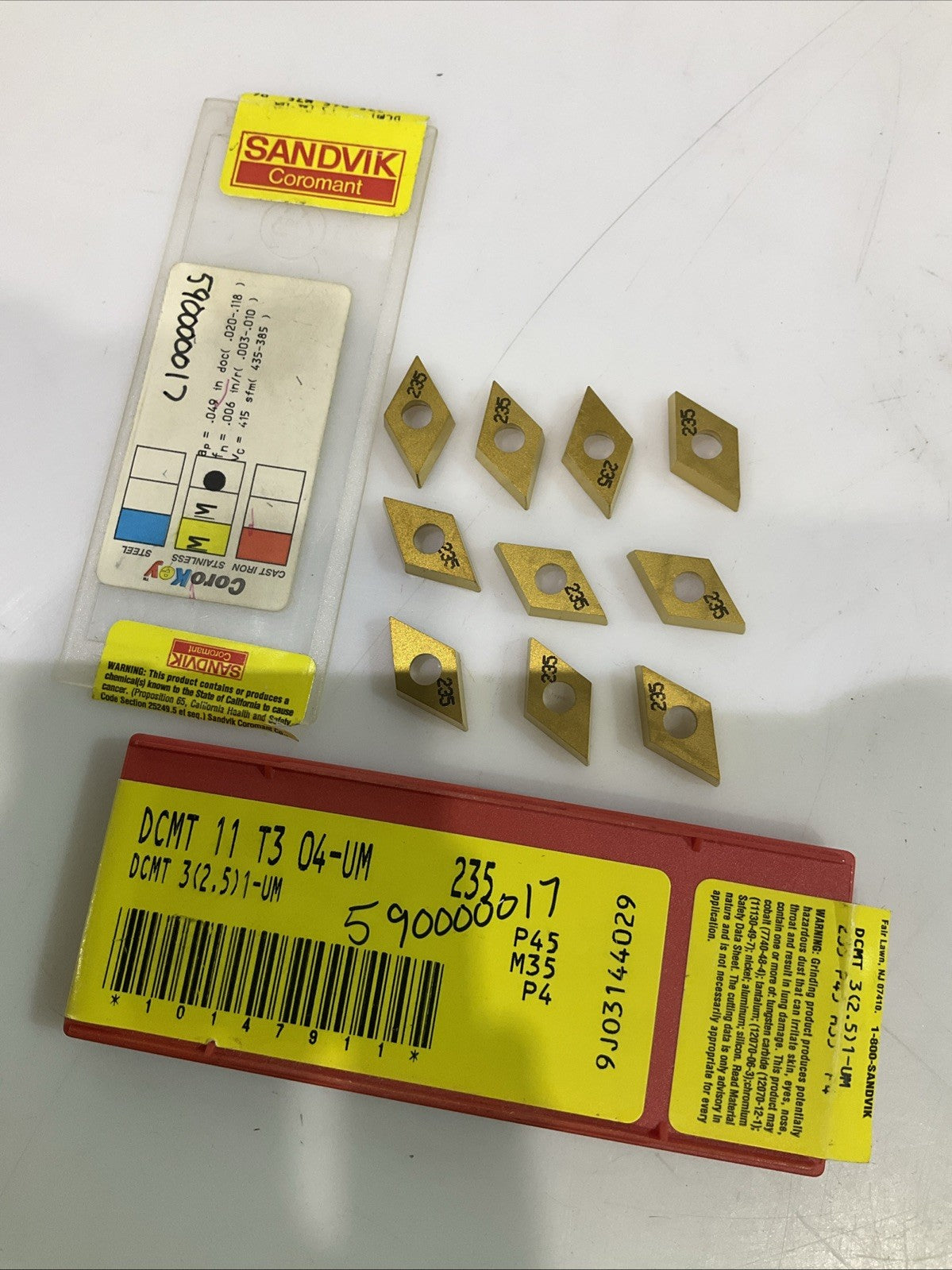 SANDVIK 235 - DCMT 11 T3 04-UM CARBIDE INSERT GRADE LOT OF 10 Y2M