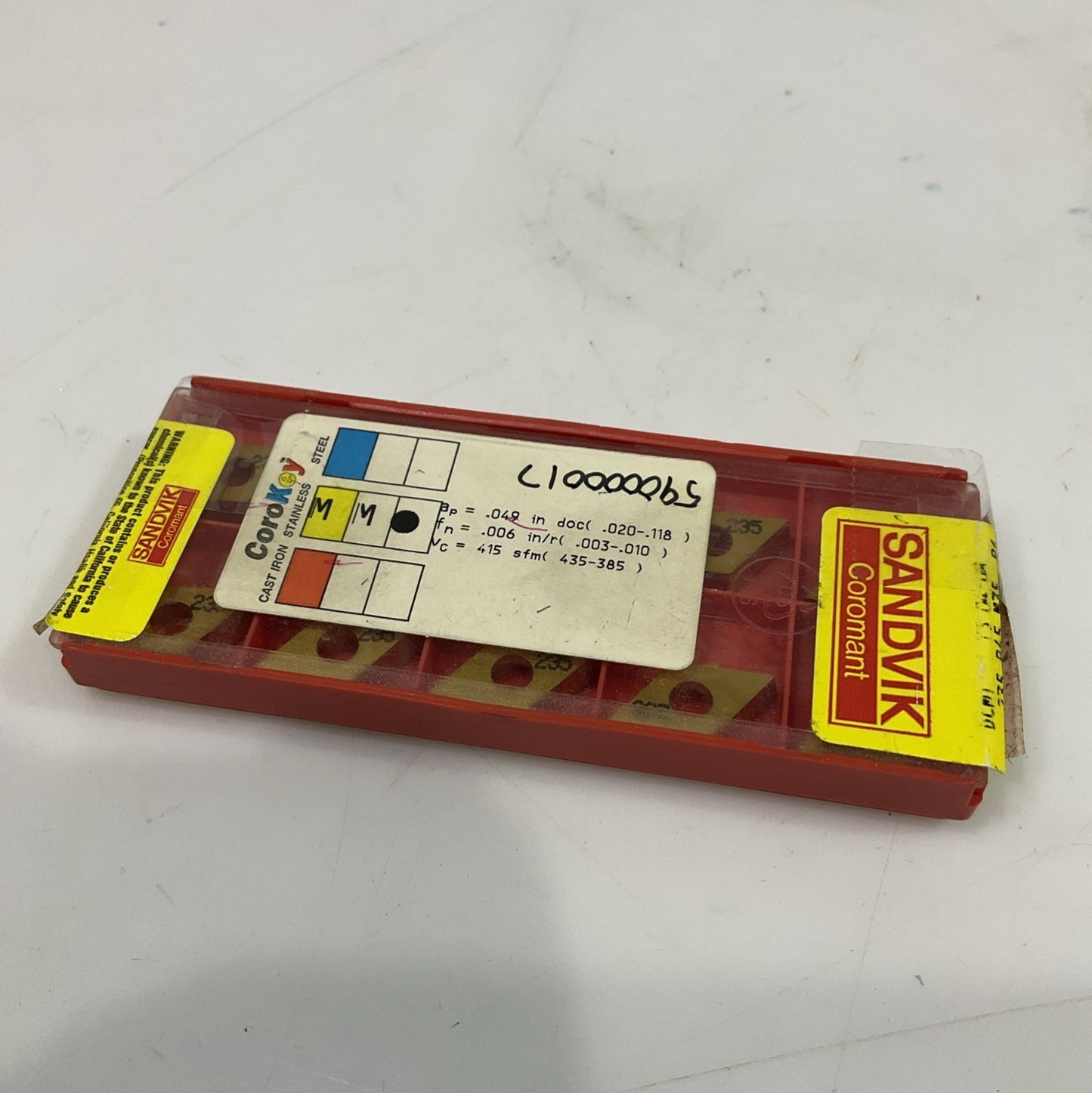 SANDVIK 235 - DCMT 11 T3 04-UM CARBIDE INSERT GRADE LOT OF 10 Y2M