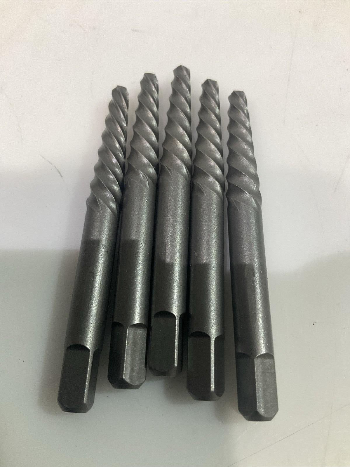 CLEVELAND C53653 SPIRAL FLUTE SCREW EXTRACTOR SIZE #3 LOT OF 5 Y2M