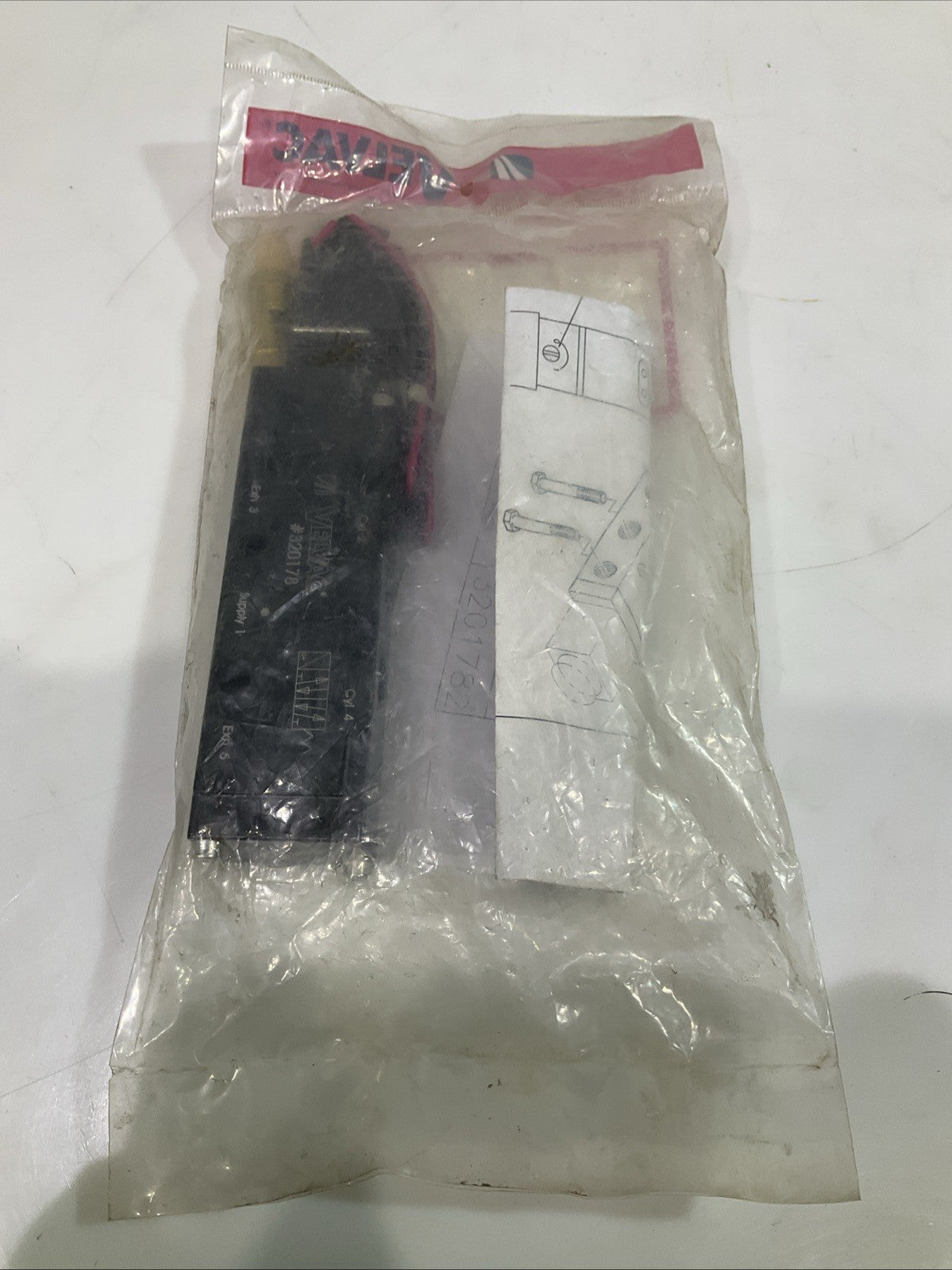 VELVAC 320178 4WAYS - POSITION ELECTRONIC SOLENOID VALVE Y2M
