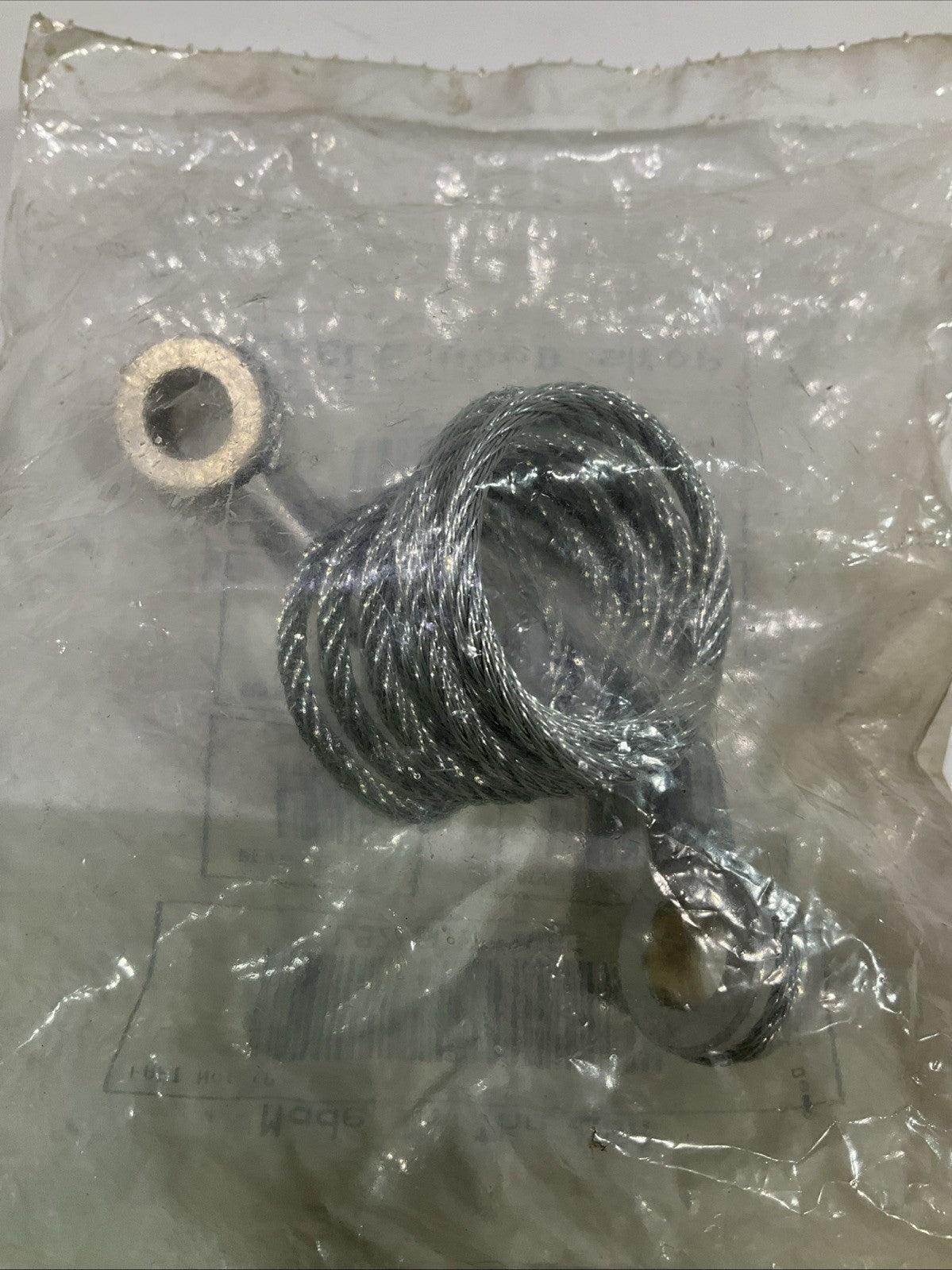PERTERBILT L92-6017-1065 HOOD - STOP RESTRAINT CABLE Y2M