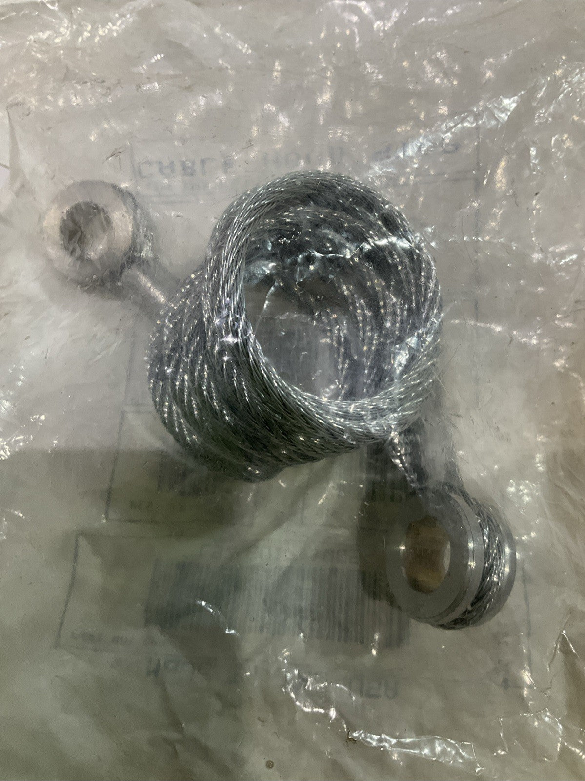 PERTERBILT L92-6017-1065 HOOD - STOP RESTRAINT CABLE Y2M