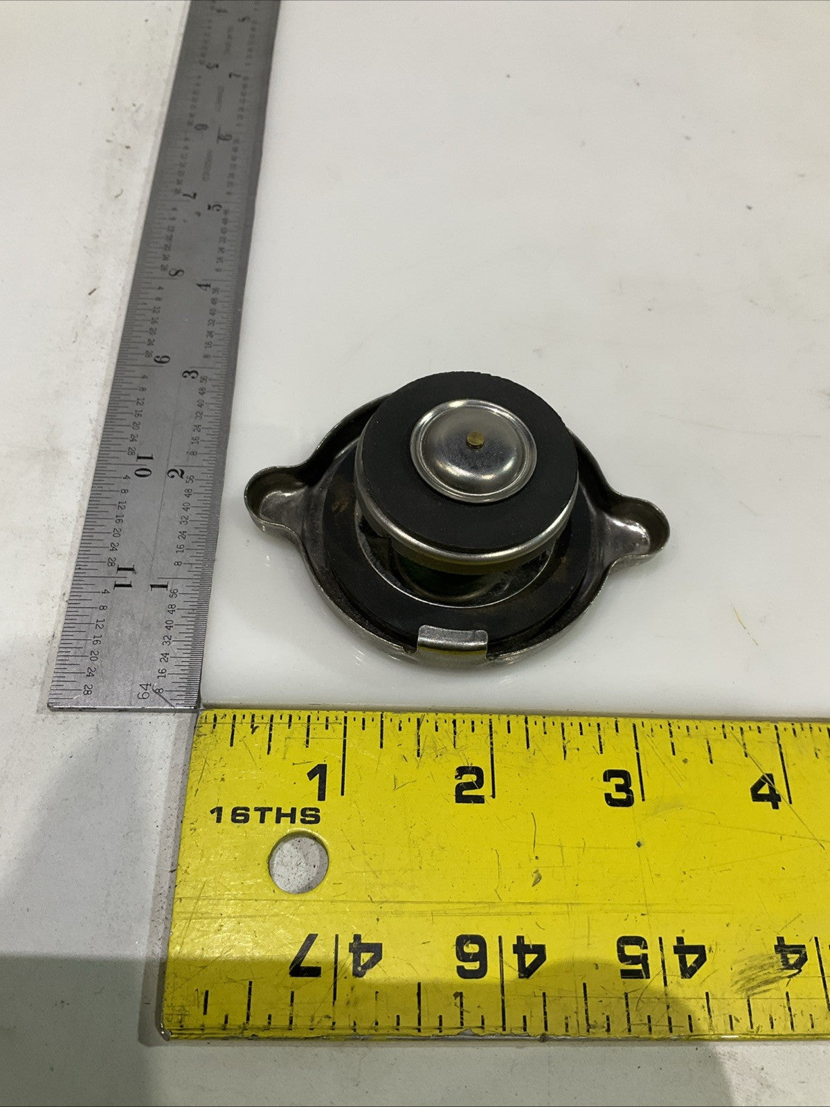CARQUEST 10230 RADIATOR CAP Y2M