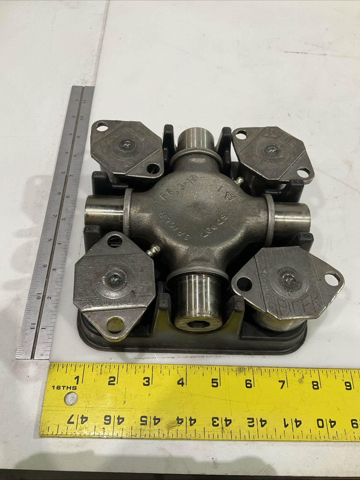 SPICER 5-407X U-JOING KIT 1760 Y2M