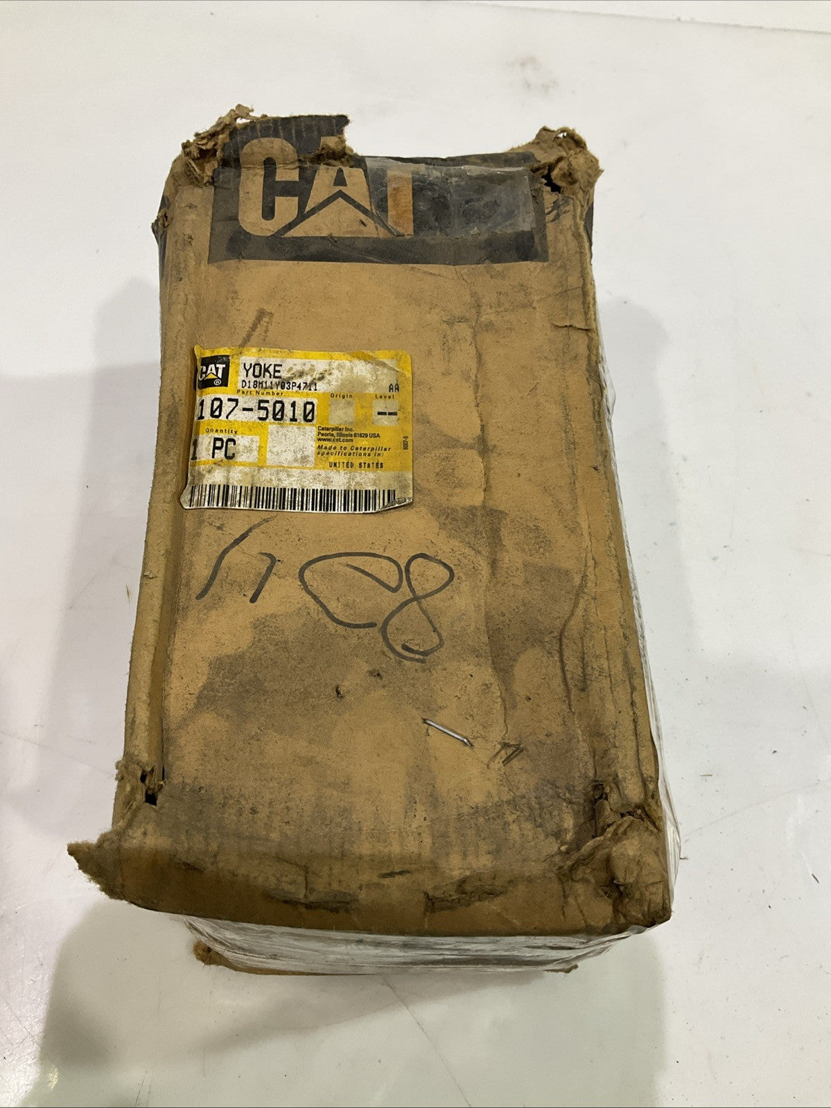 CAT-CATERPILLAR 107-5010 DRIVE SHAFT COUPLING YOKE Y2M