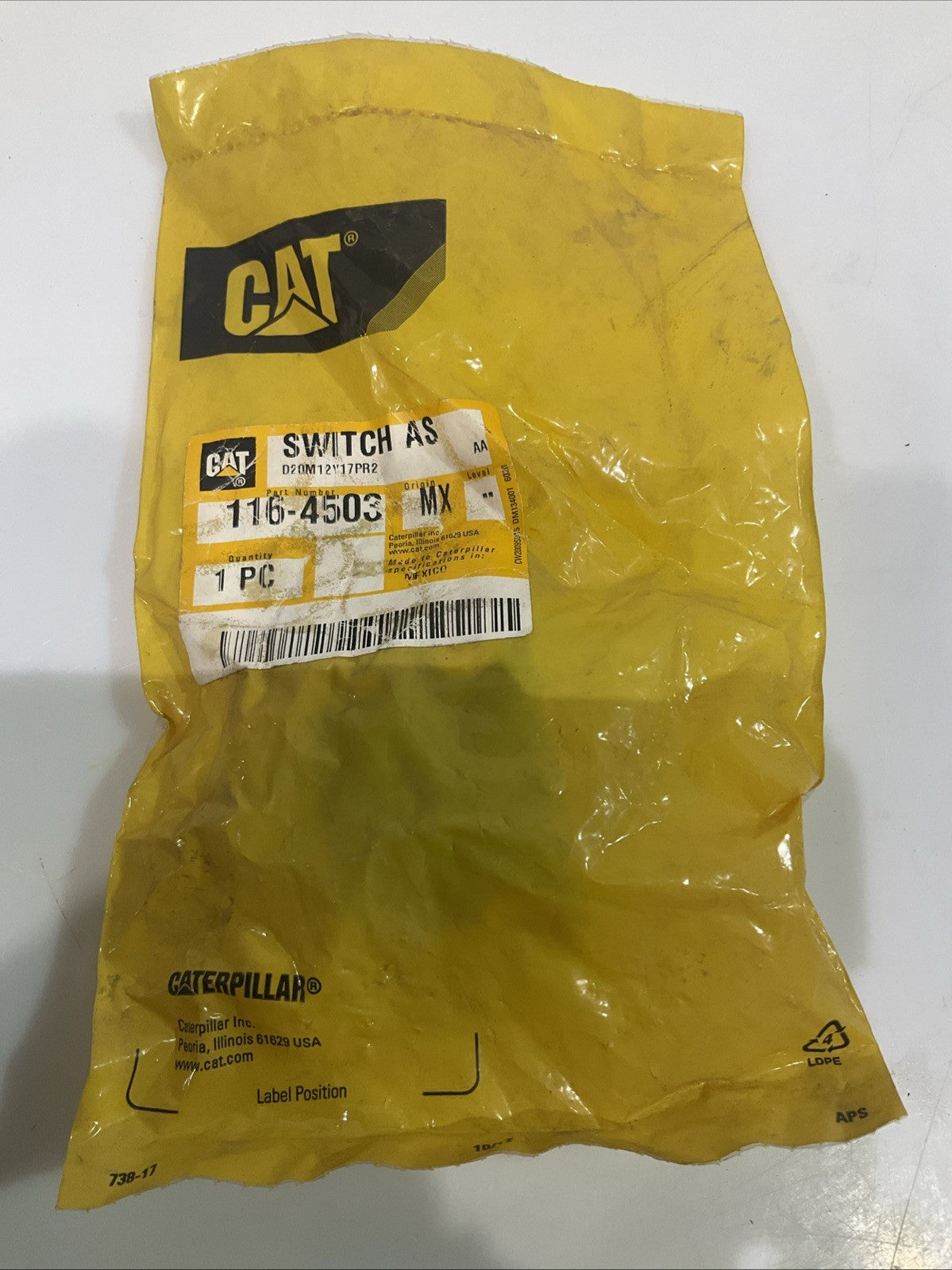 CAT-CATERPILLAR 116-4503 TERMINAL BLADE ILLUMINATED BASIC SWITCH QTY 2 Y2M