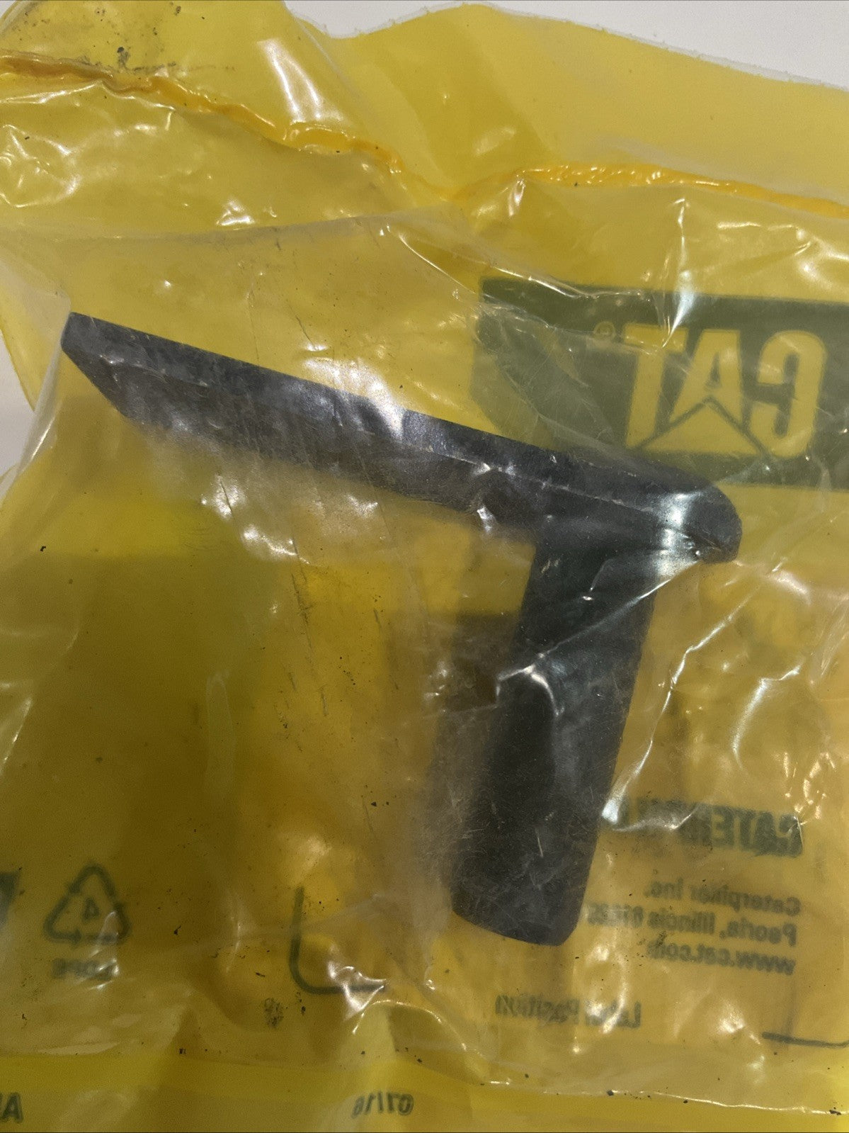 CAT-CATERPILLAR 116-6509 LONG HINGE LOT OF 2 Y2M