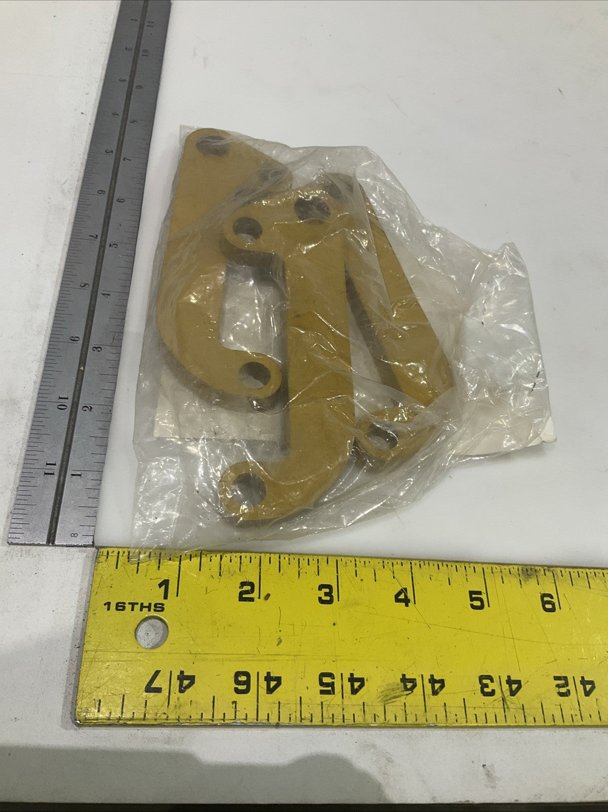 CAT-CATERPILLAR 4P-7363 REFRIGERANT COMPRESSOR BRAKET LOT OF 3 Y2M