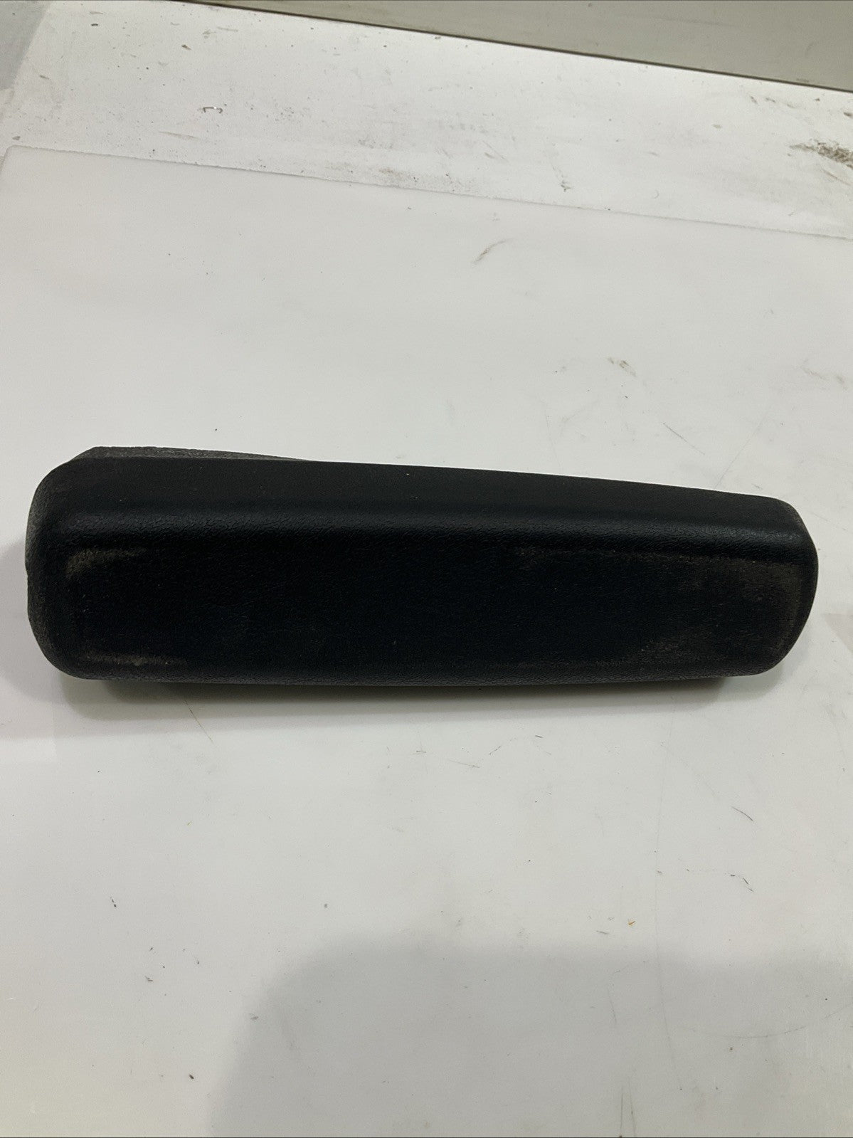 CAT- CATERPILLAR 292-1302 ARMRESTS ASSEMBLY RH Y2M