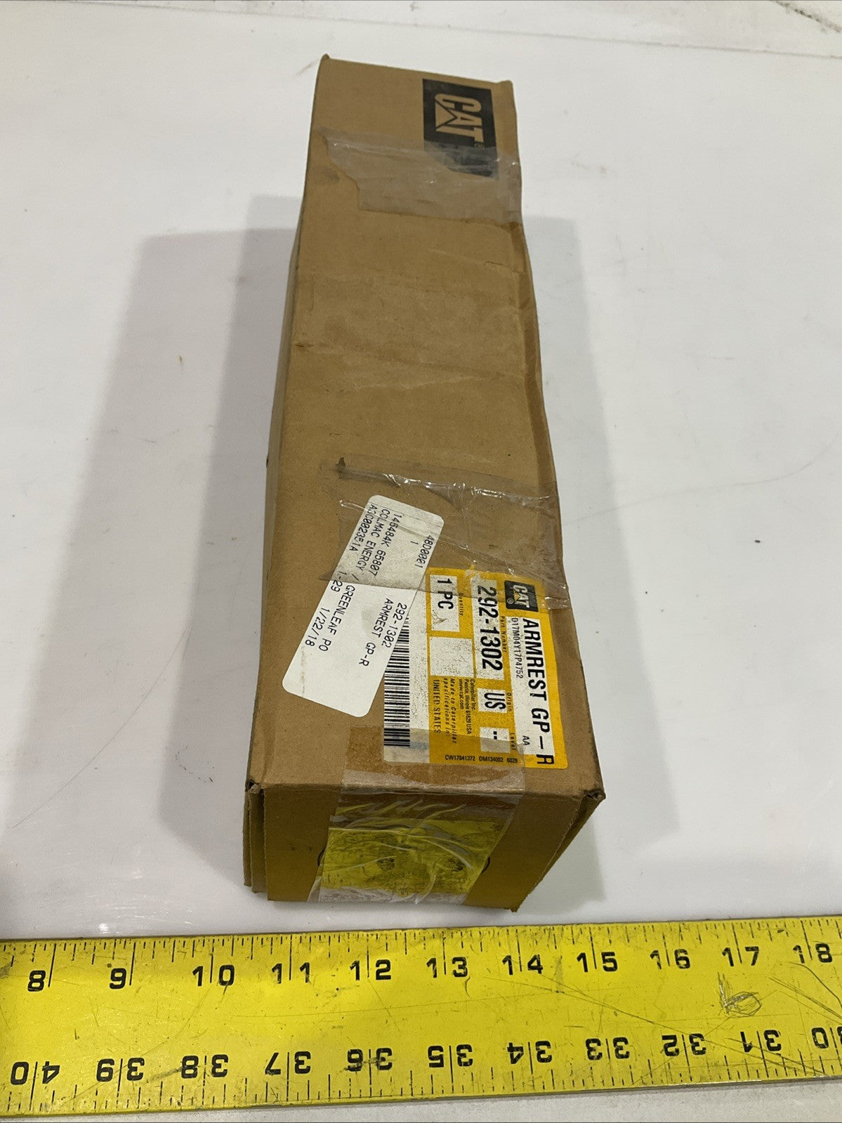 CAT- CATERPILLAR 292-1302 ARMRESTS ASSEMBLY RH Y2M