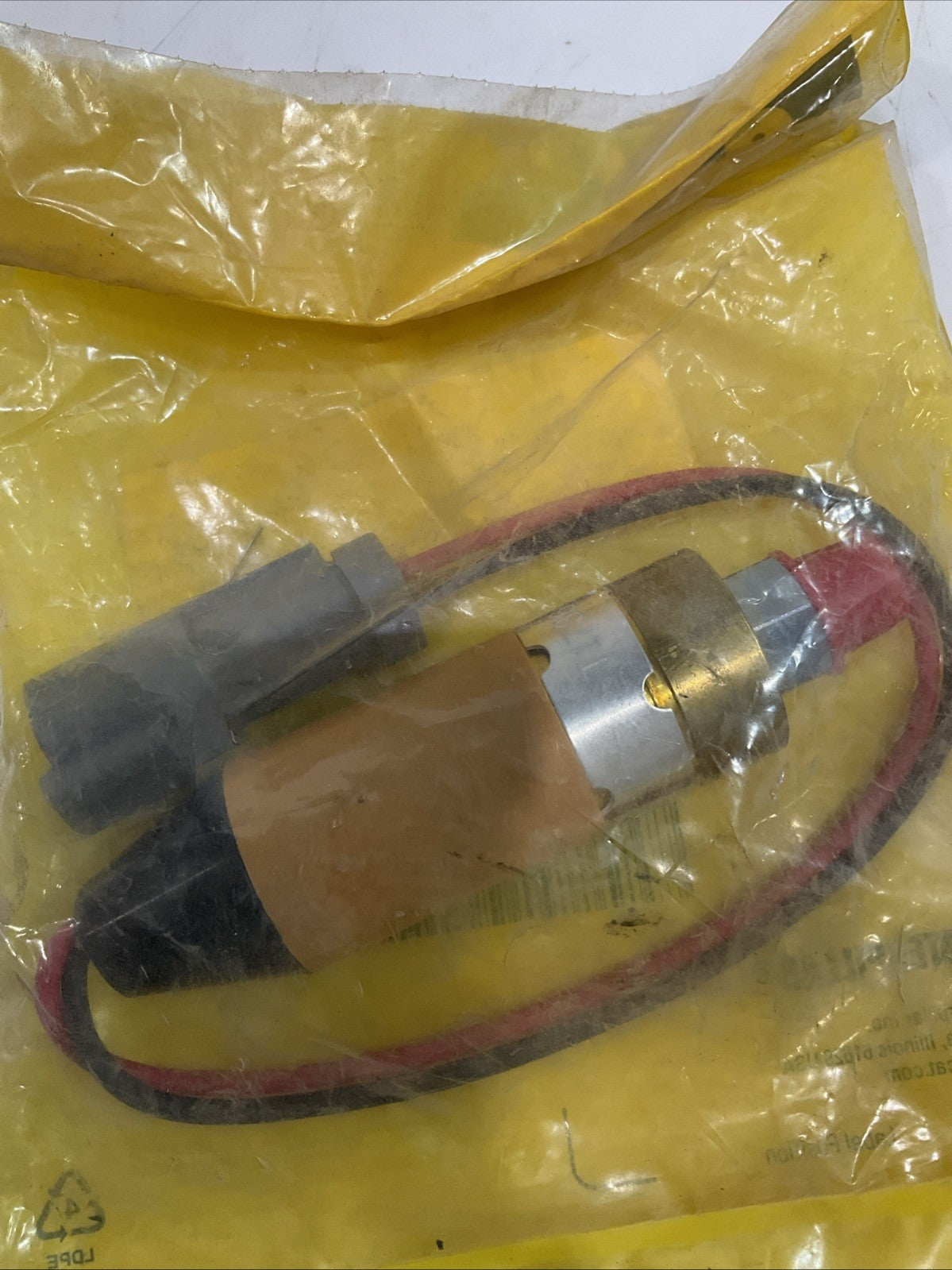 CAT-CATERPILLAR 107-0611 ENGINE OIL PRESSURE SWITCH Y2M