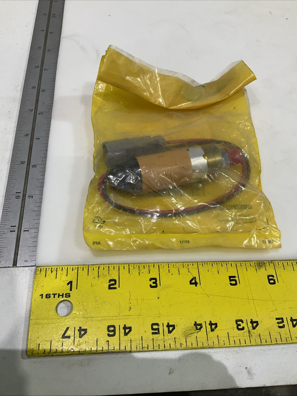 CAT-CATERPILLAR 107-0611 ENGINE OIL PRESSURE SWITCH Y2M