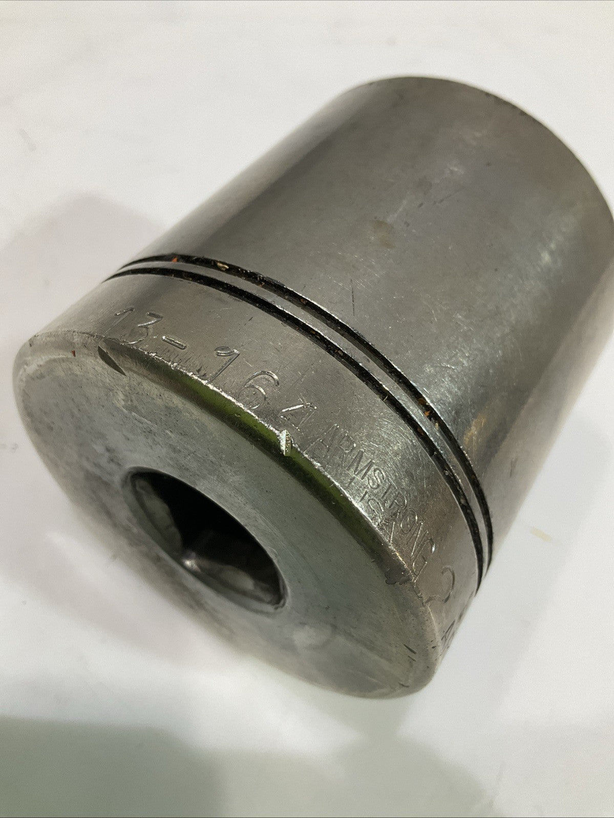 AMSTRONG 13-164 2IN 12 POINT ARMALOY DRIVE SAE SOCKET Y2M