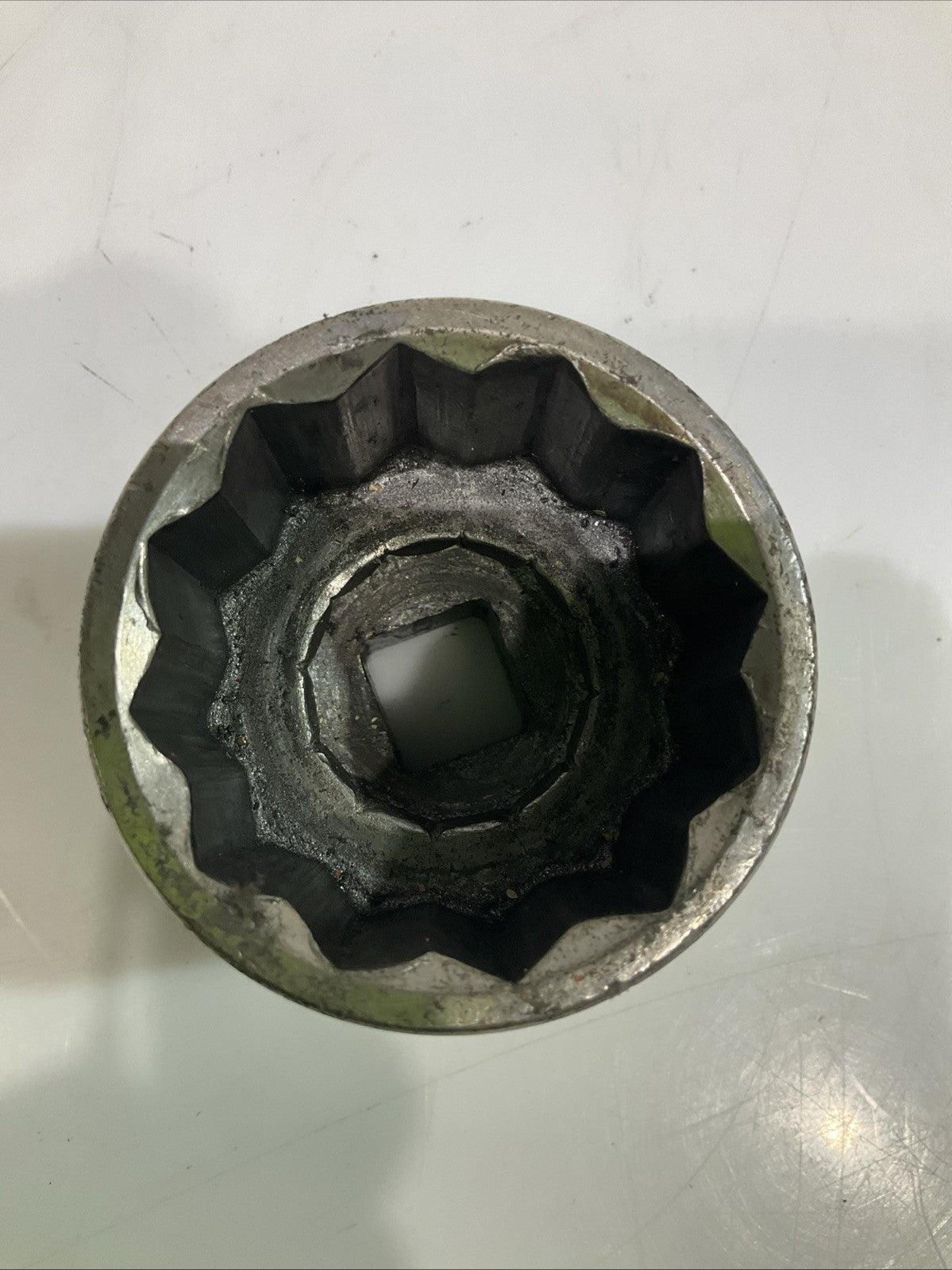 AMSTRONG 13-164 2IN 12 POINT ARMALOY DRIVE SAE SOCKET Y2M
