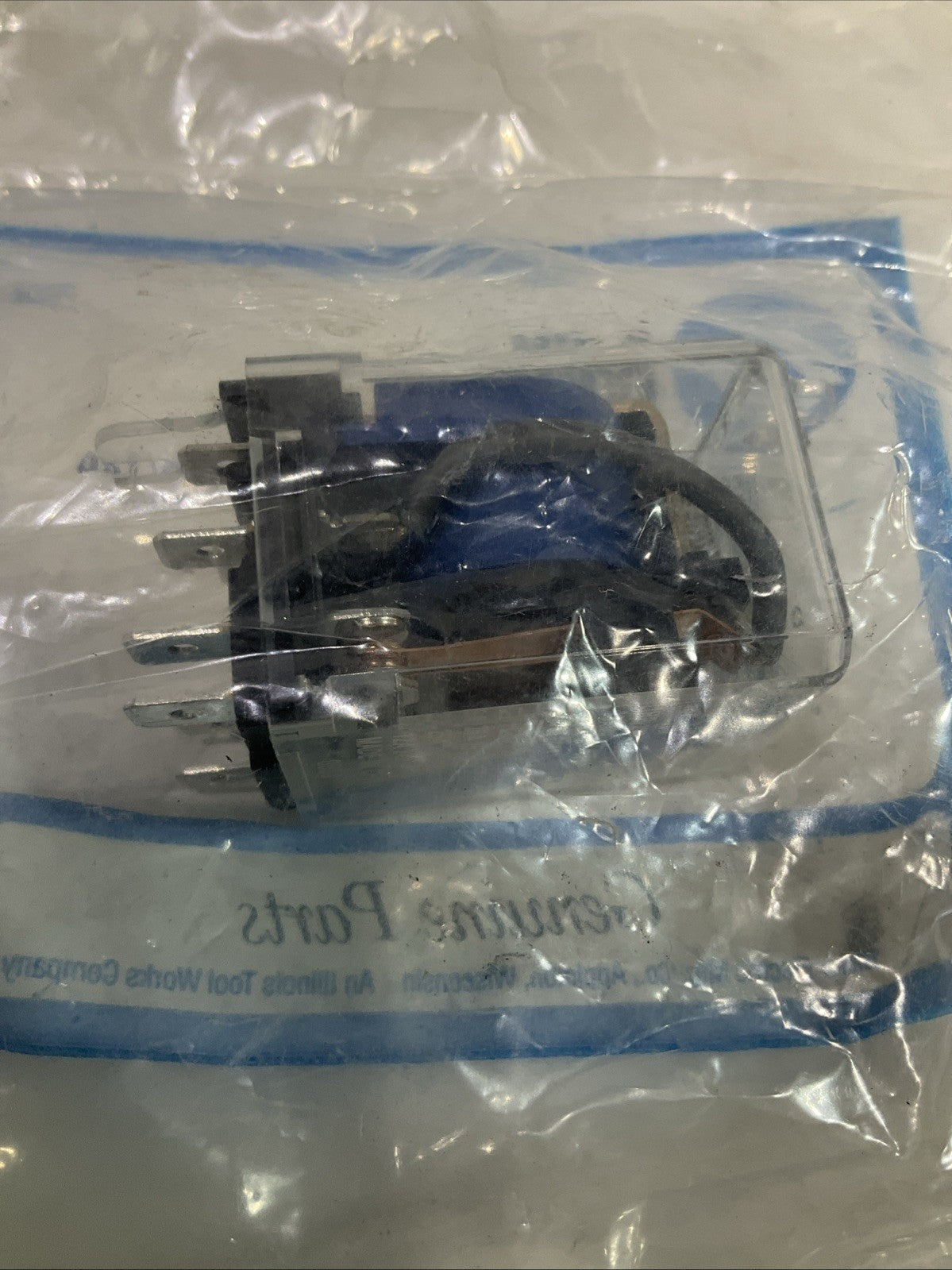 MILLER 113247 POWER RELAY ENCL 12VDC DPDT 20A/120 8PIN FLANGE Y2M