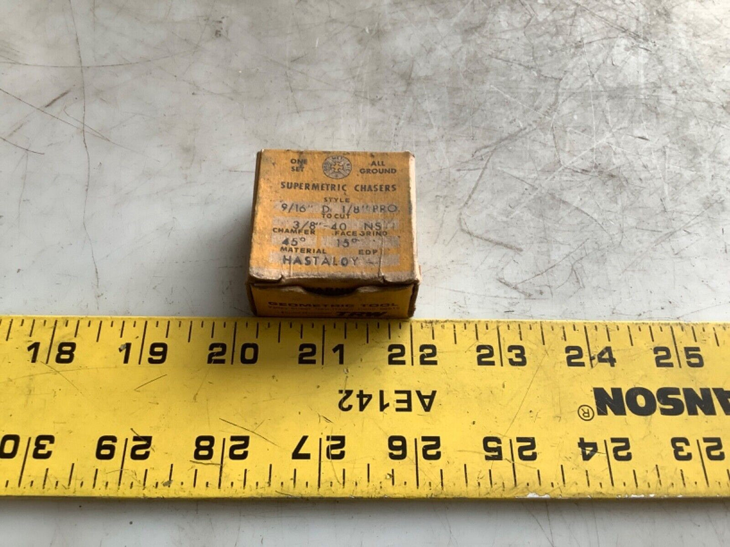 TRW GREENFIELD THREAD CHASER 9/16IN D 1/8 PRO 3/8-40 NS 45 CHAM 10FG 333