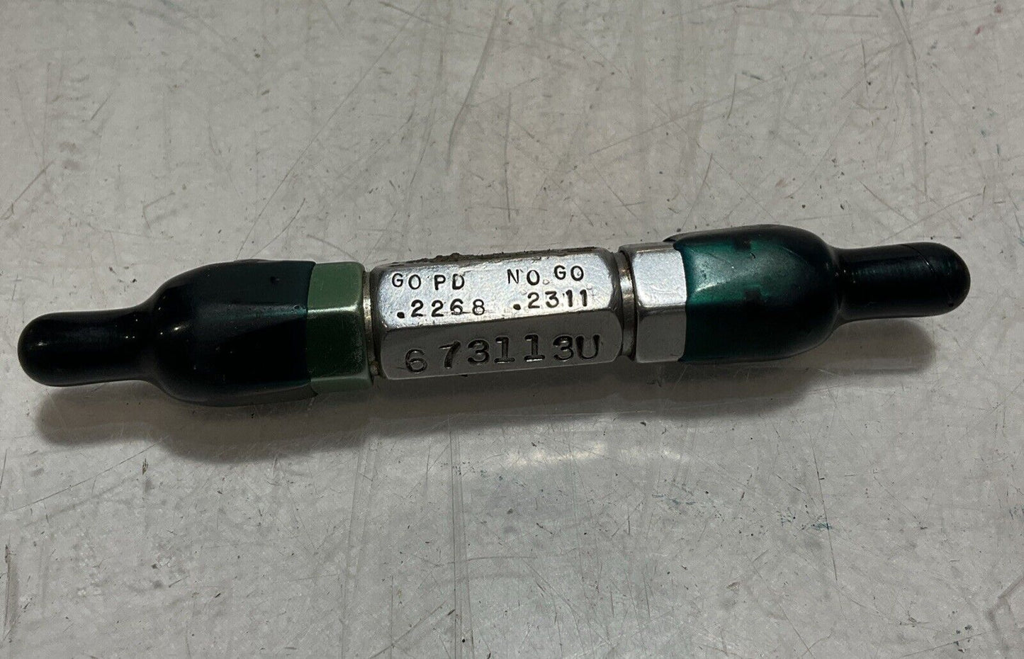 UNBRANDED 1/4-28 UNF-2B THREAD PLUG GAGE GO/NOGO .2268/.2311 333-U3S