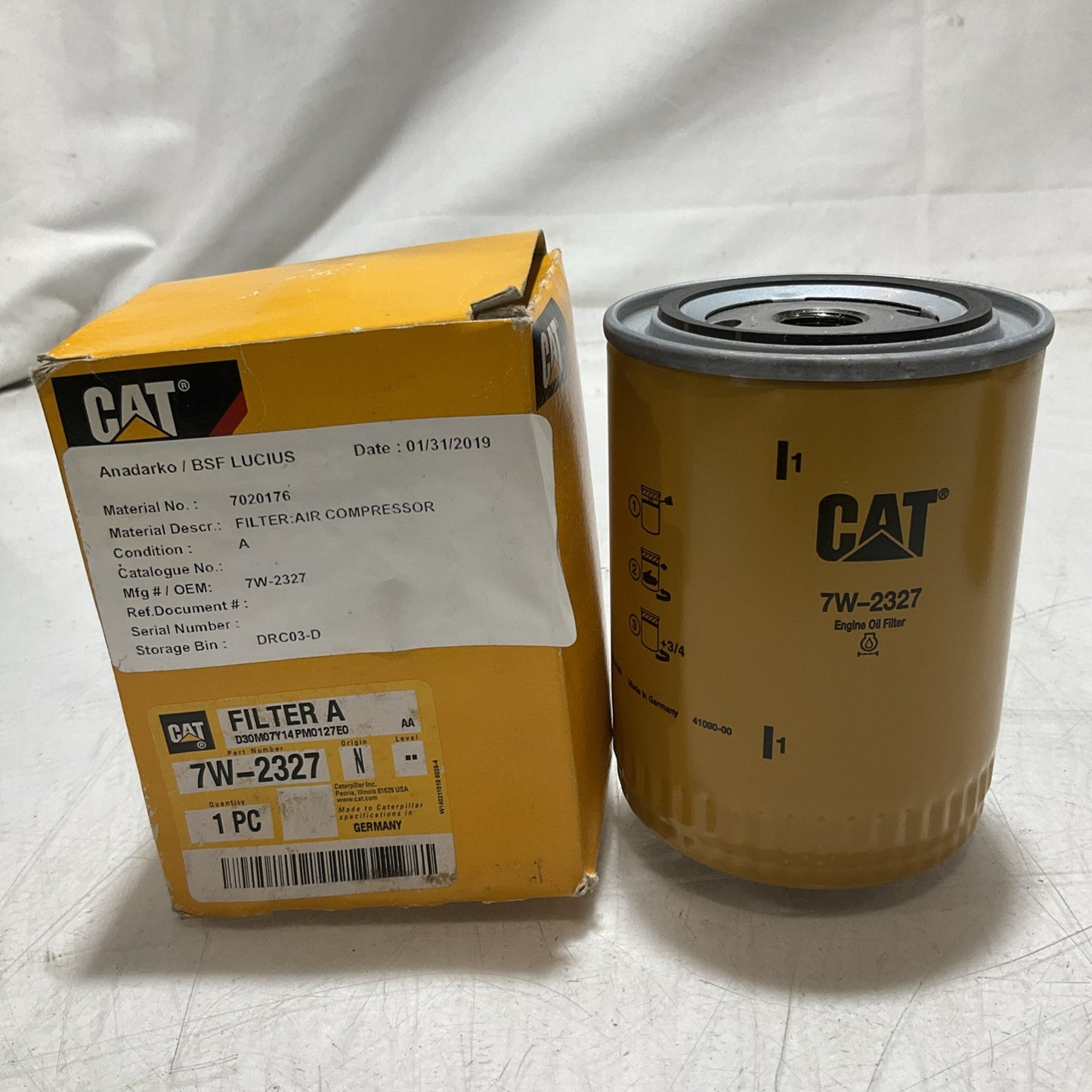 CAT - CATERPILLAR 7W-2327 ENGINE OIL COMPRESSOR FILTER LOT OF 2 U3S