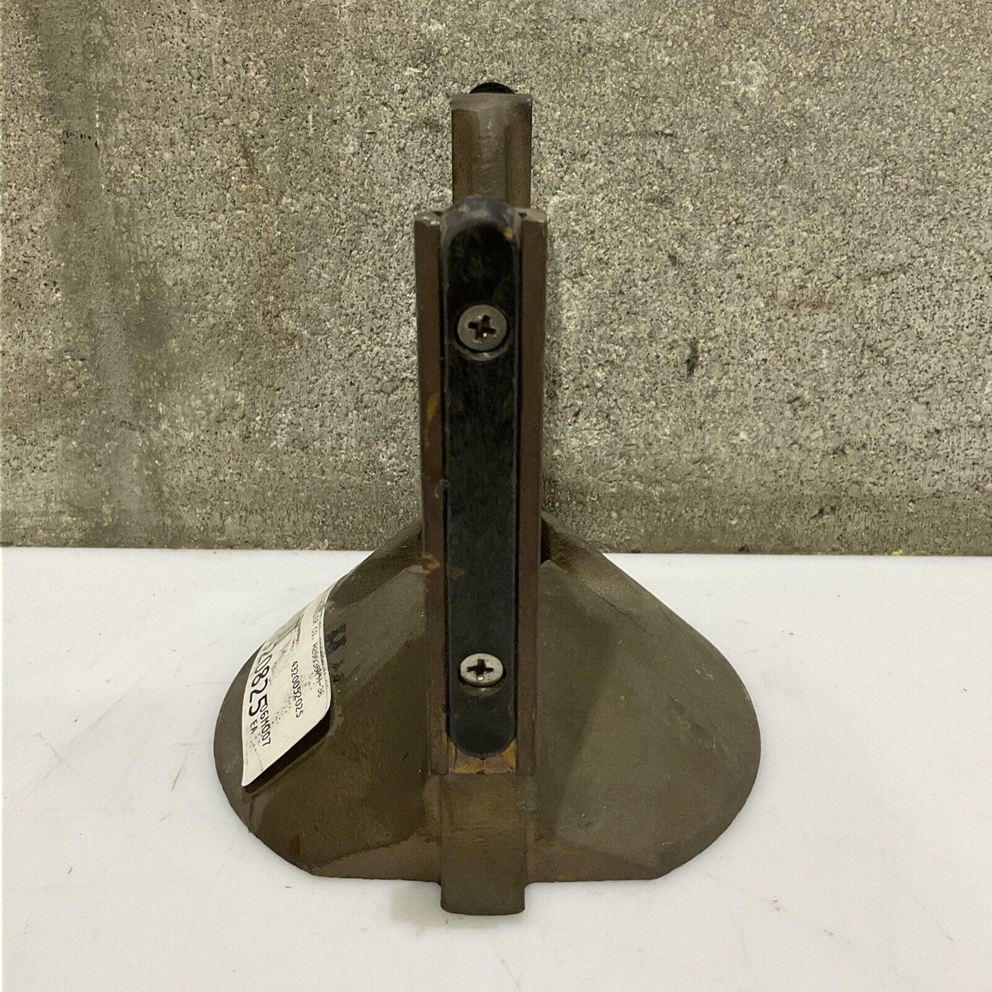 MUELLER CO A200301H-36 UPPER DRAIN PLATE 678