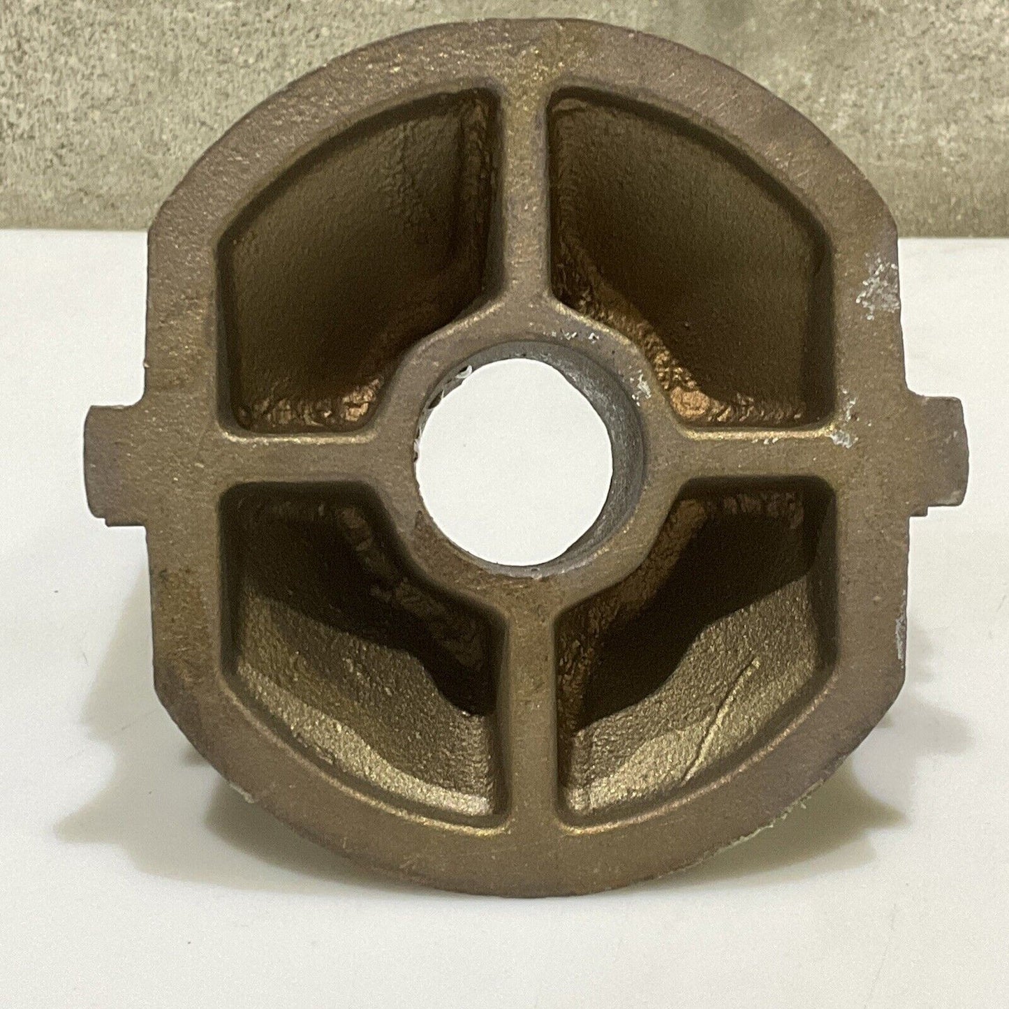 MUELLER CO A200301H-36 UPPER DRAIN PLATE 678